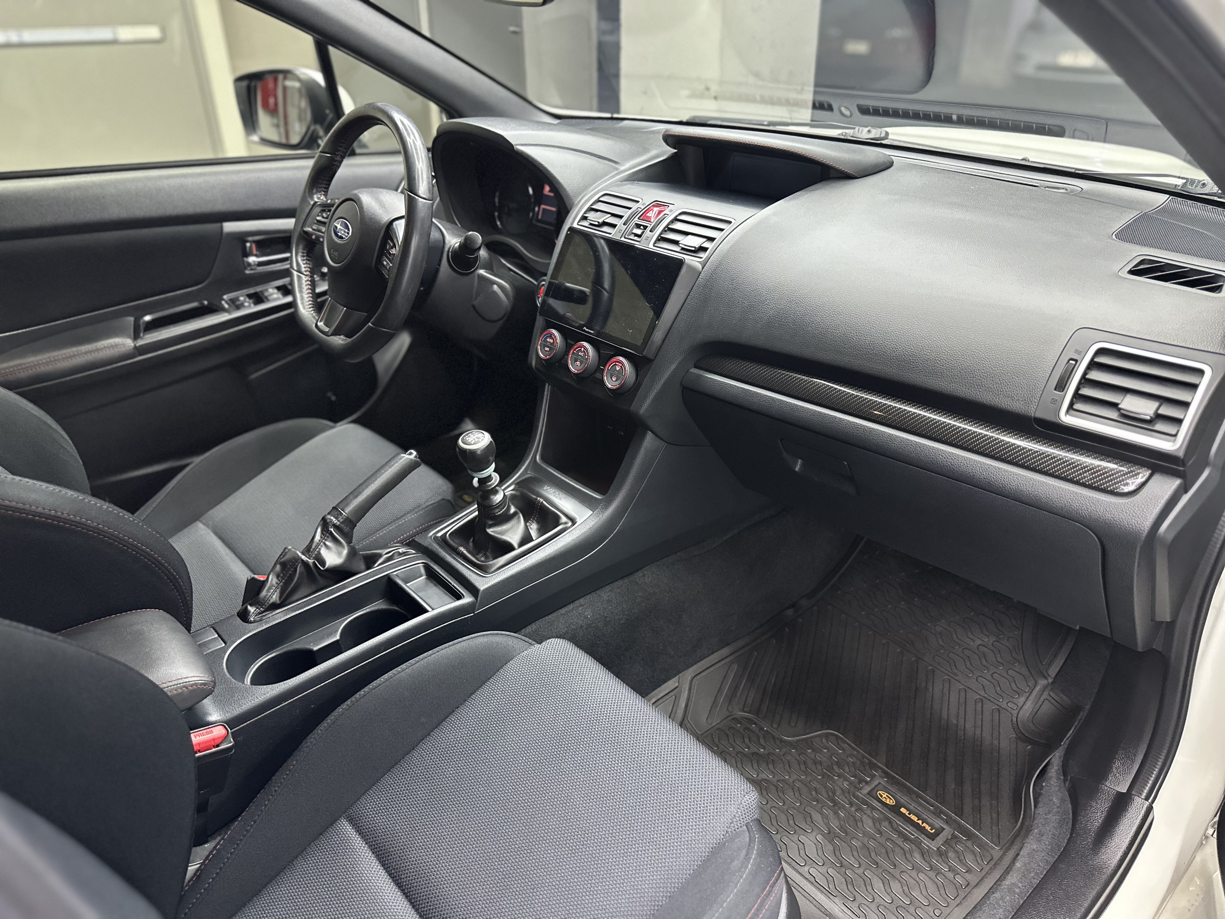 Subaru Wrx — foto 15 de 16