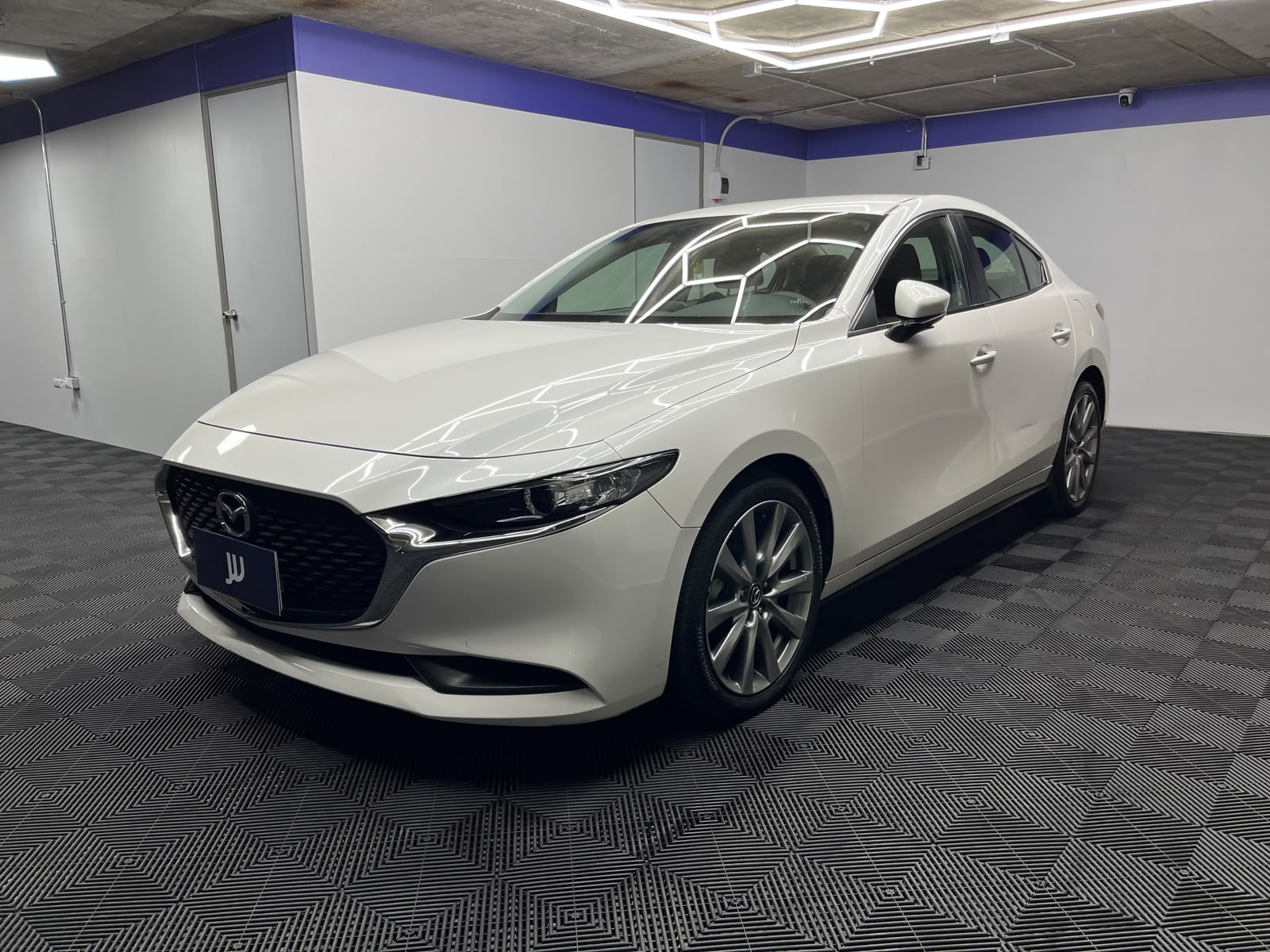 Mazda 3 Sedan