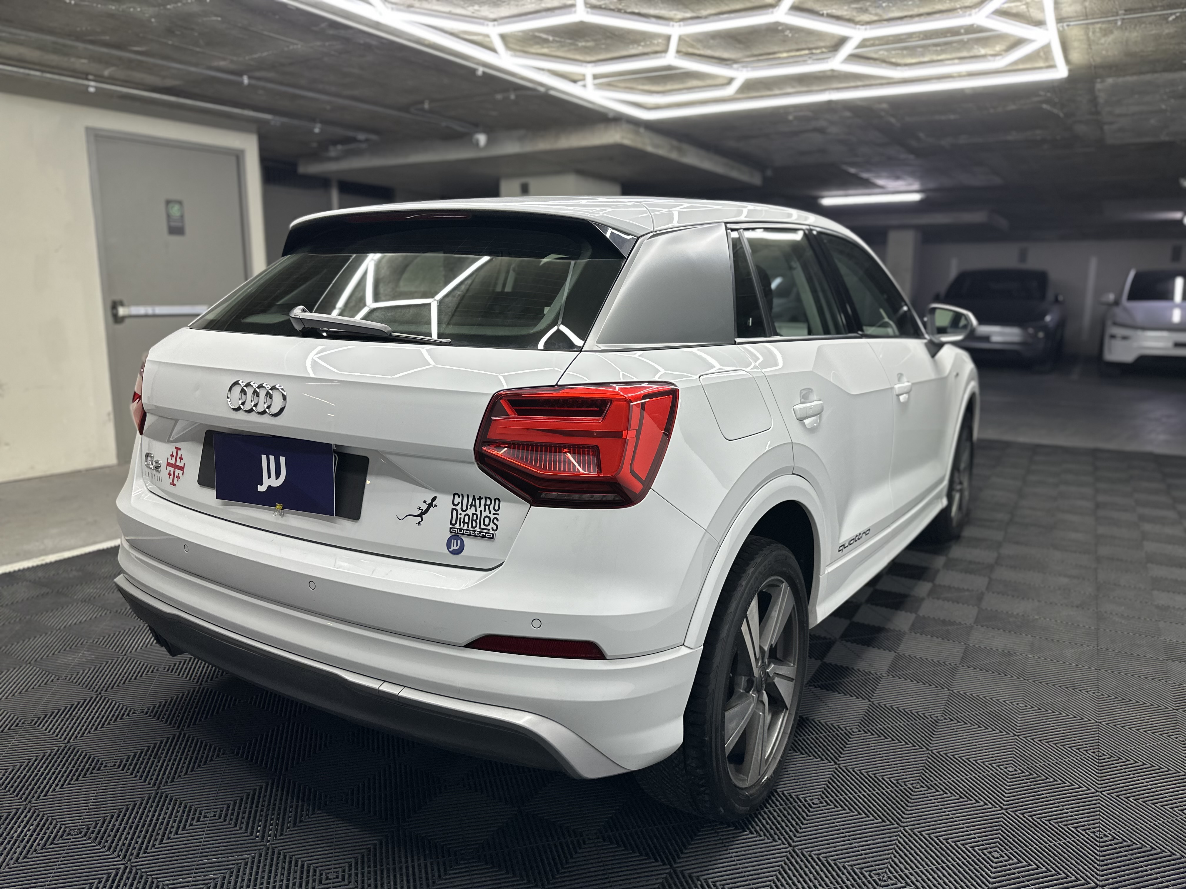 Audi Q2 — foto 6 de 17