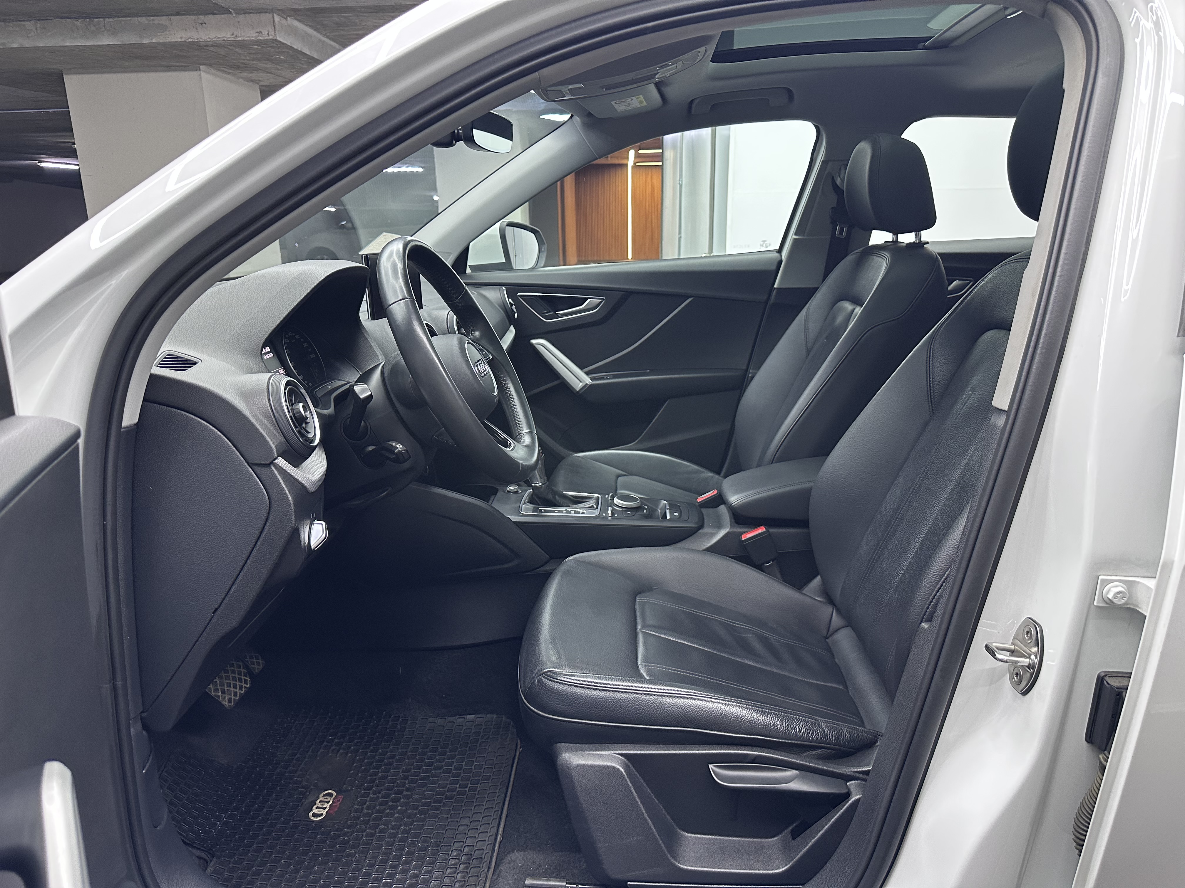 Audi Q2 — foto 11 de 17