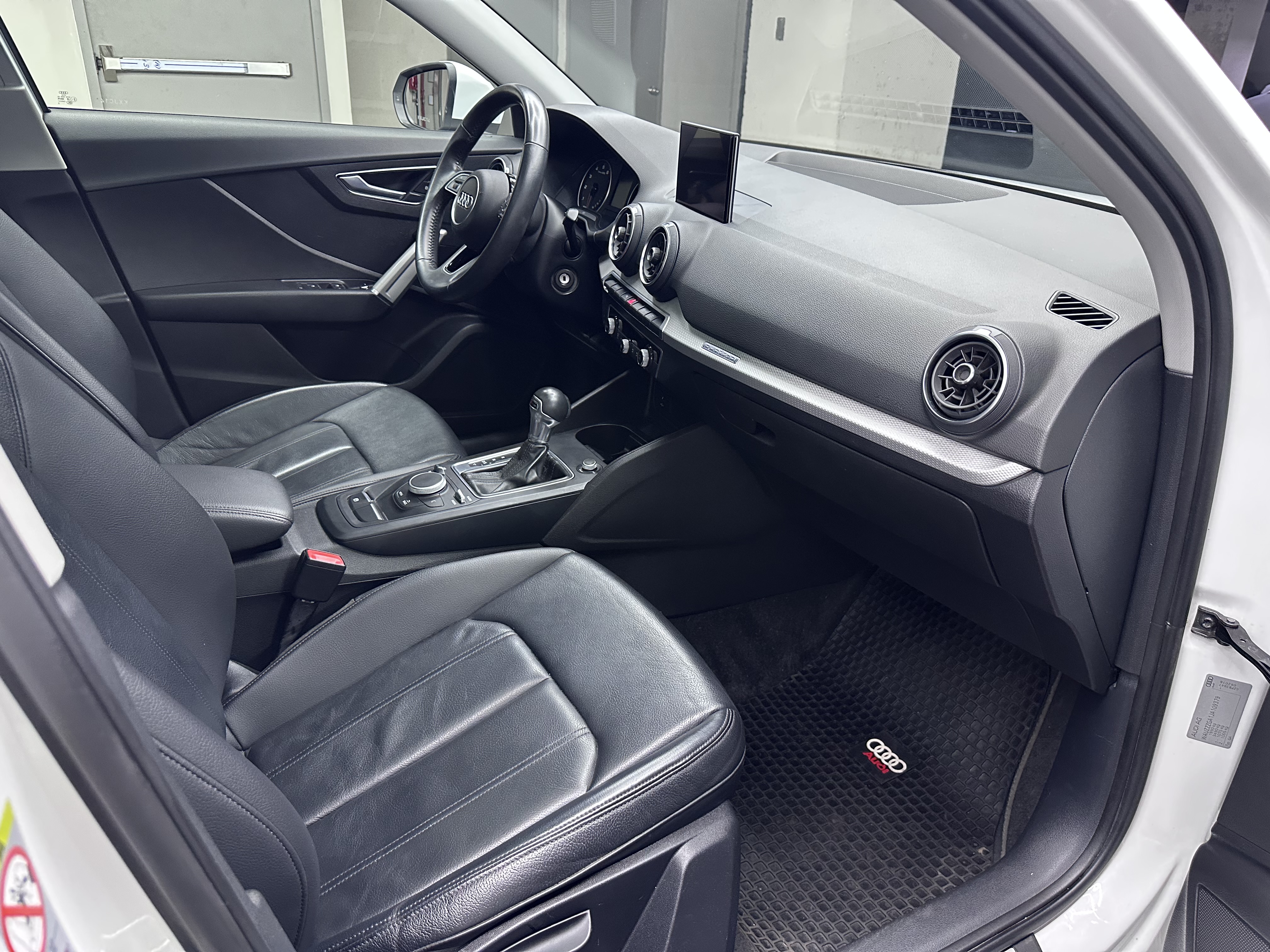 Audi Q2 — foto 15 de 17