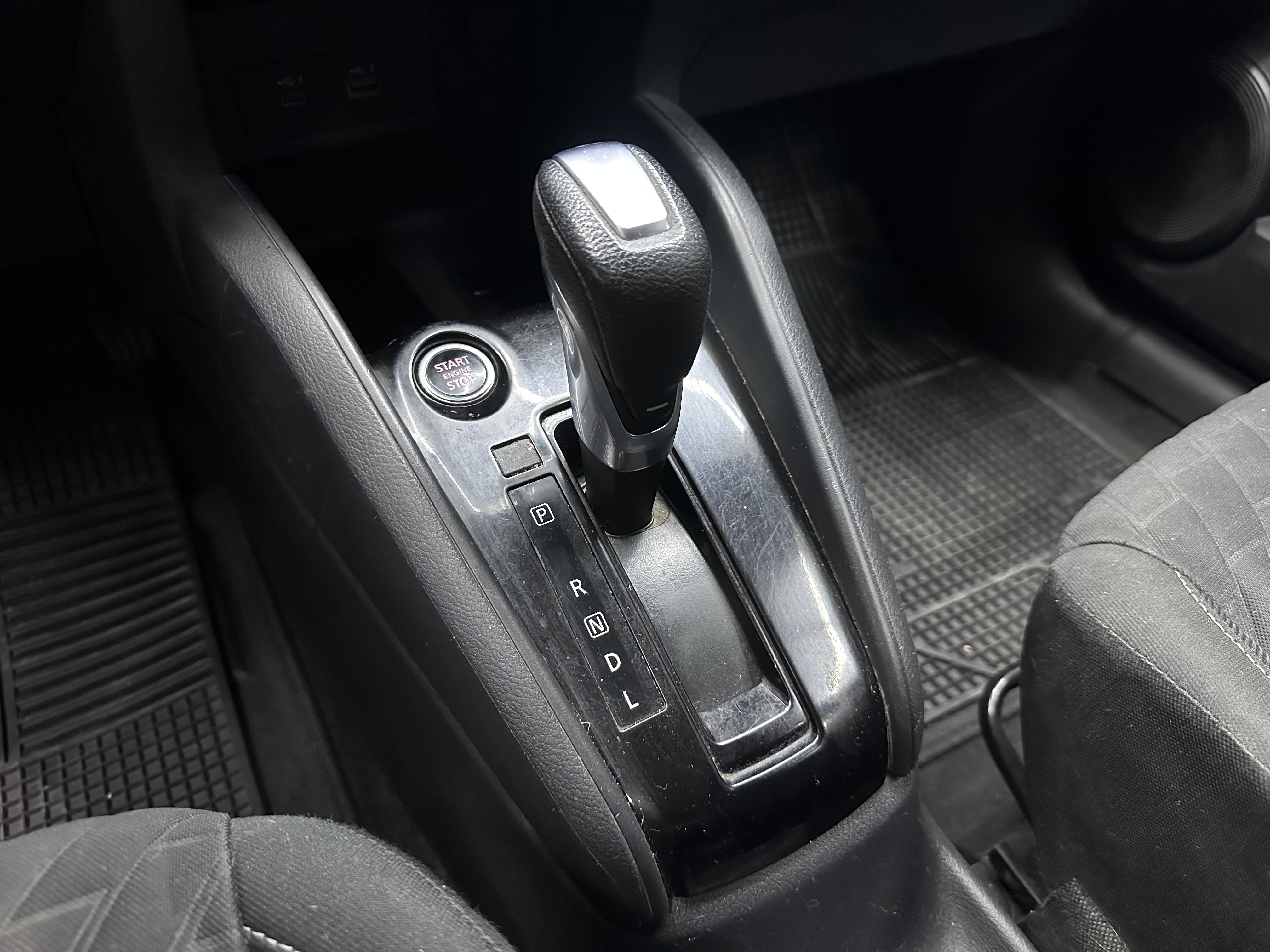 Nissan Kicks — foto 8 de 16