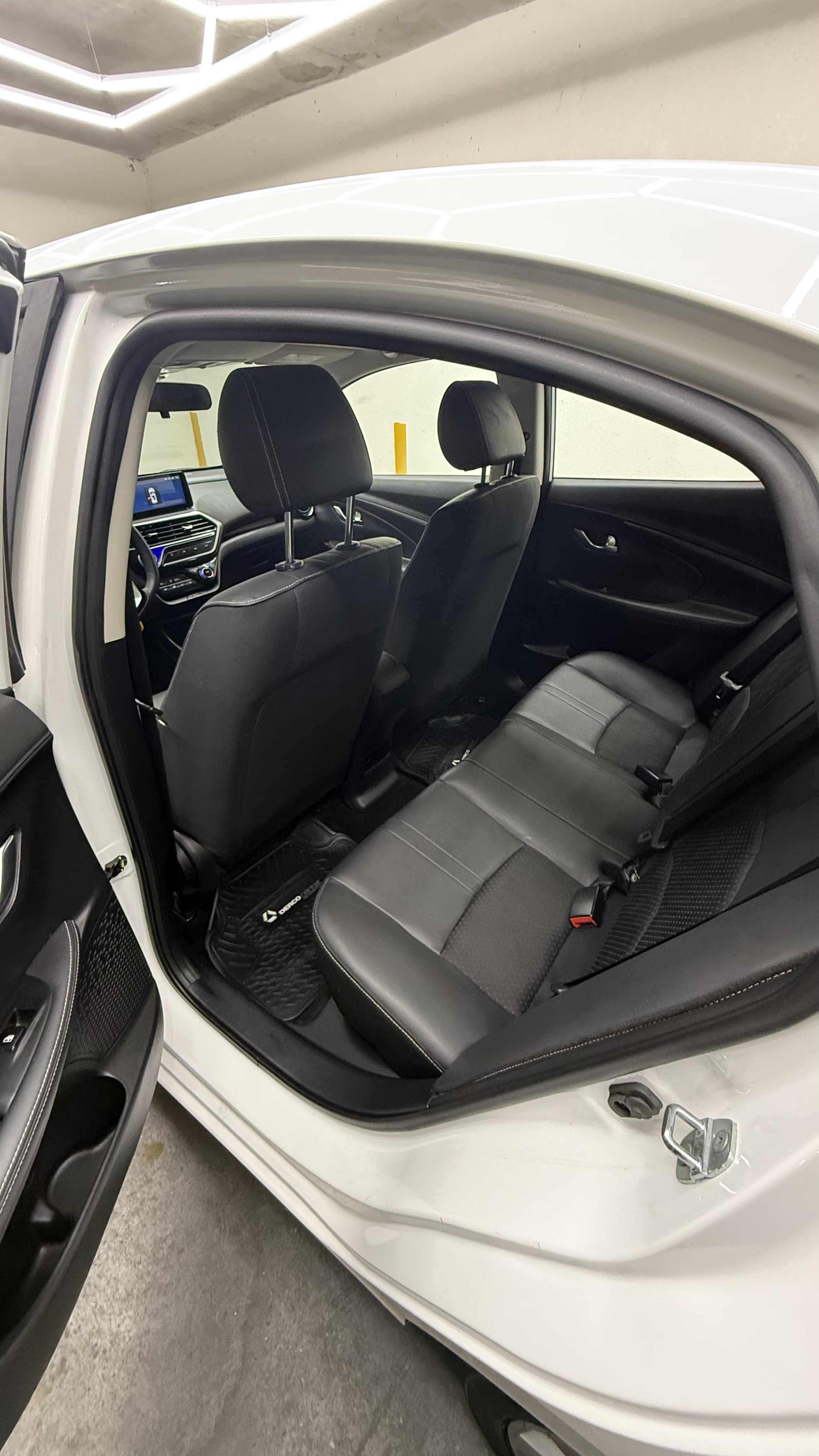 Changan Alsvin 2023 — foto 10