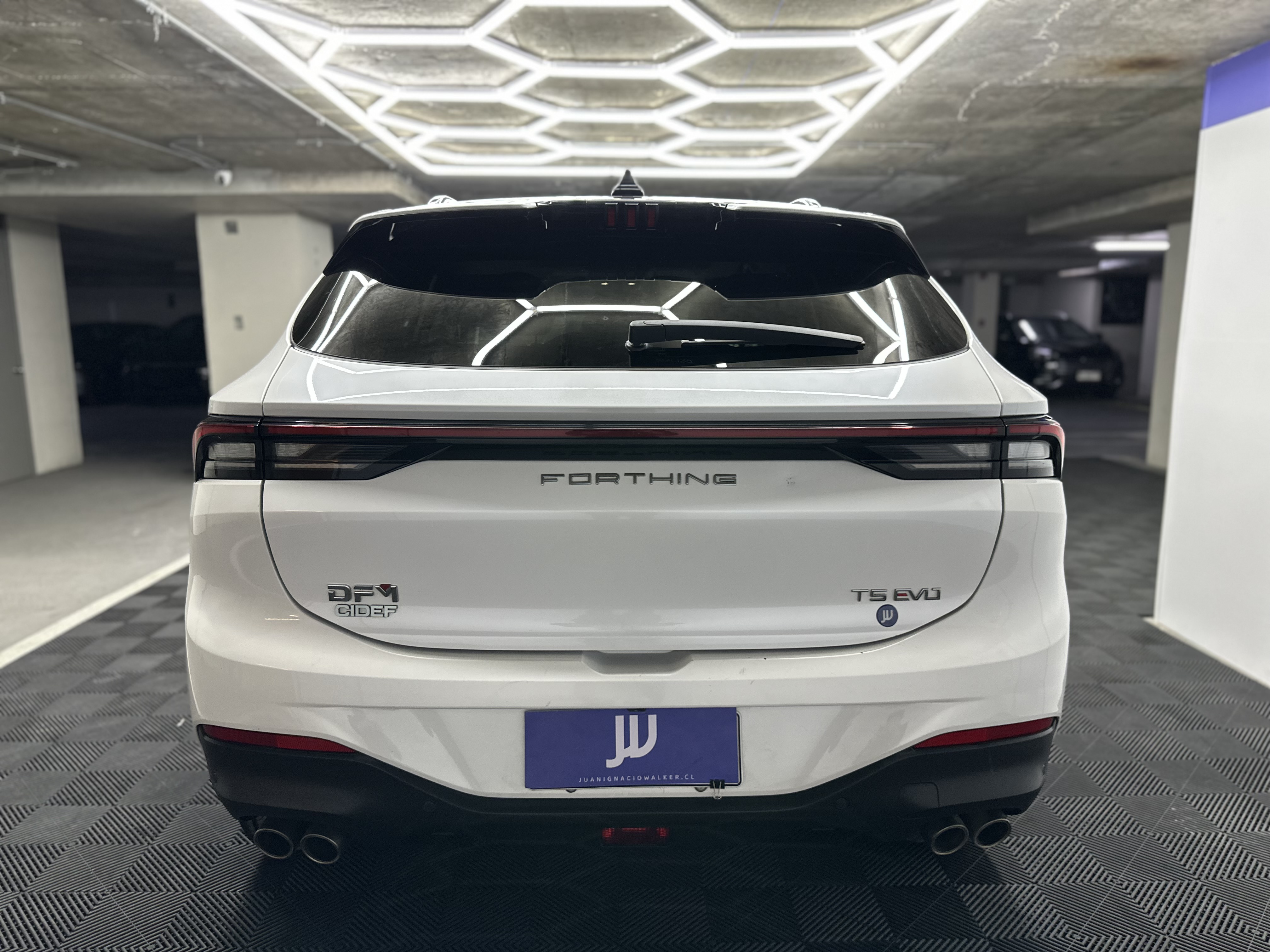 Dongfeng T5 — foto 5 de 16