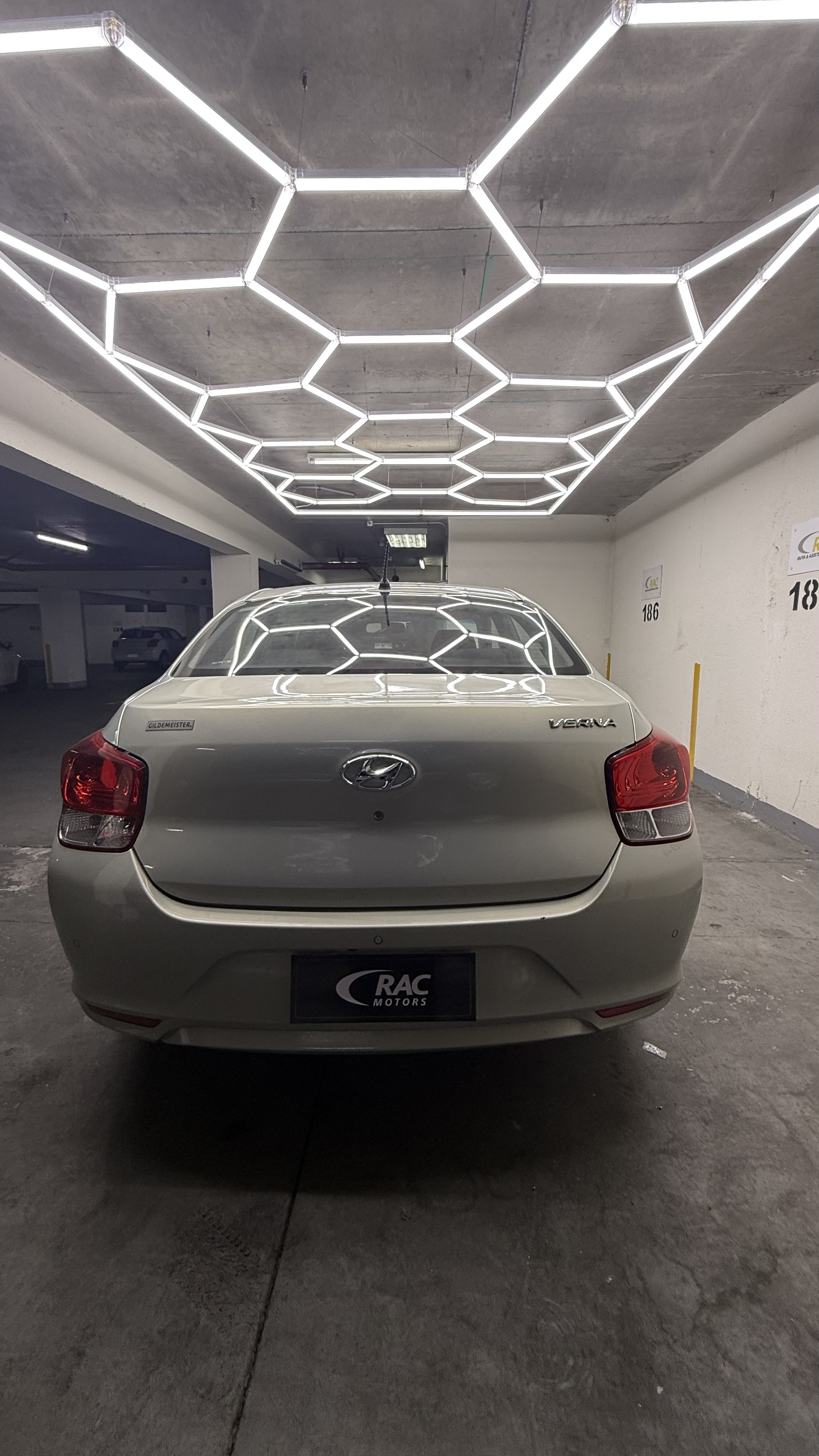 Hyundai Verna 2022 — foto 7