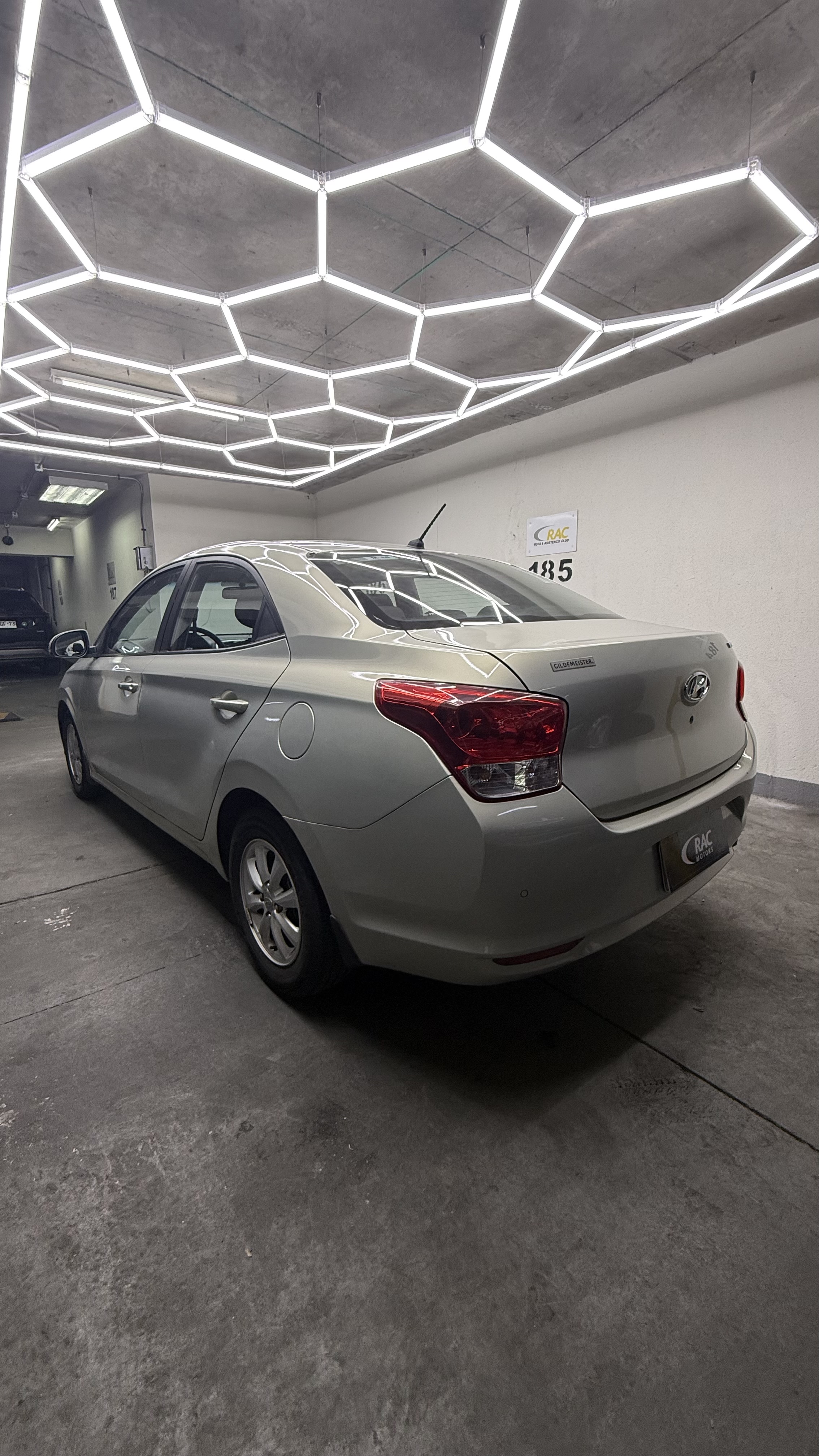 Hyundai Verna 2022 — foto 8