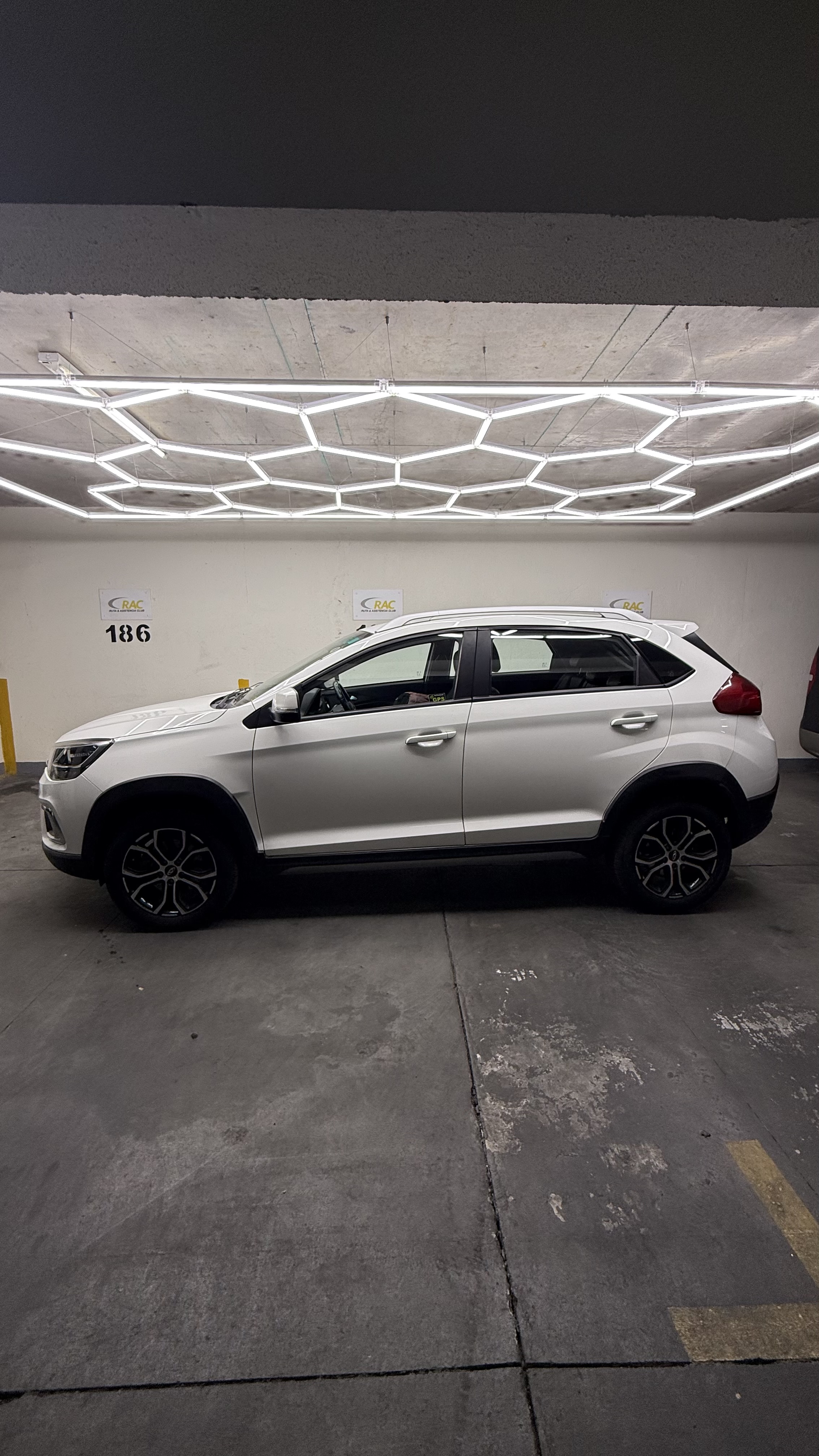 Chery Tiggo 2 2022 — foto 5