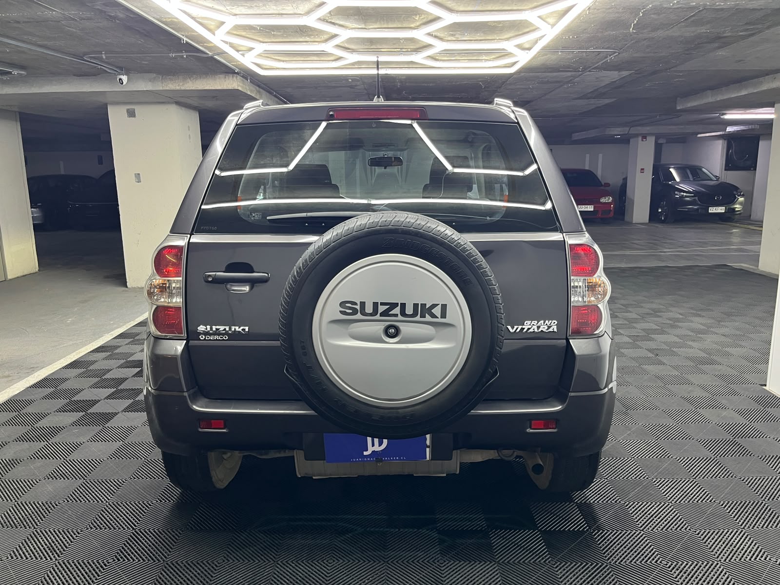 Suzuki Grand Vitara — foto 5 de 13