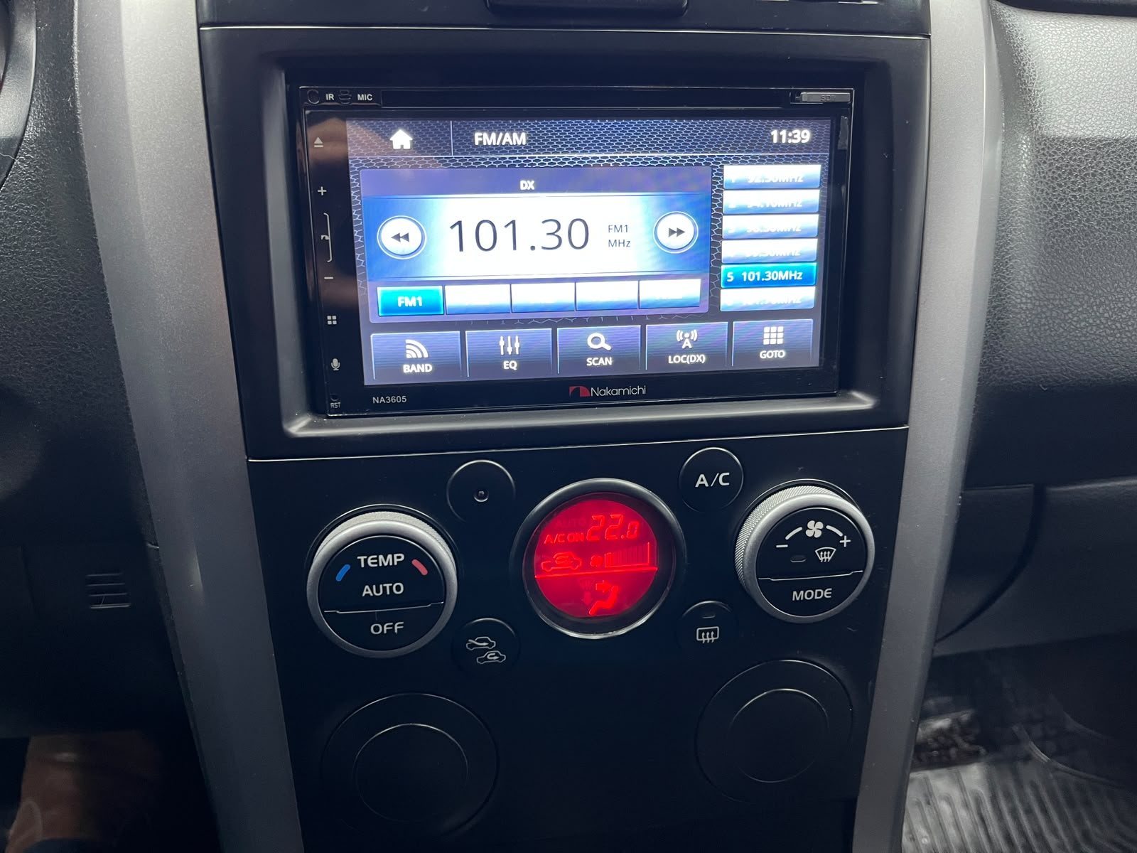 Suzuki Grand Vitara — foto 9 de 13