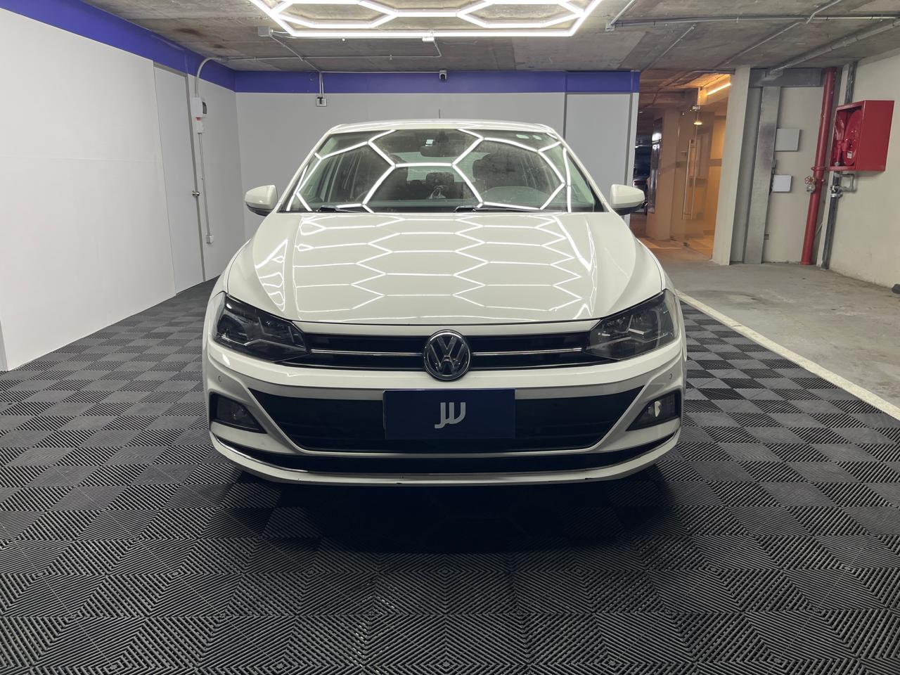 Volkswagen Polo — foto 2 de 15
