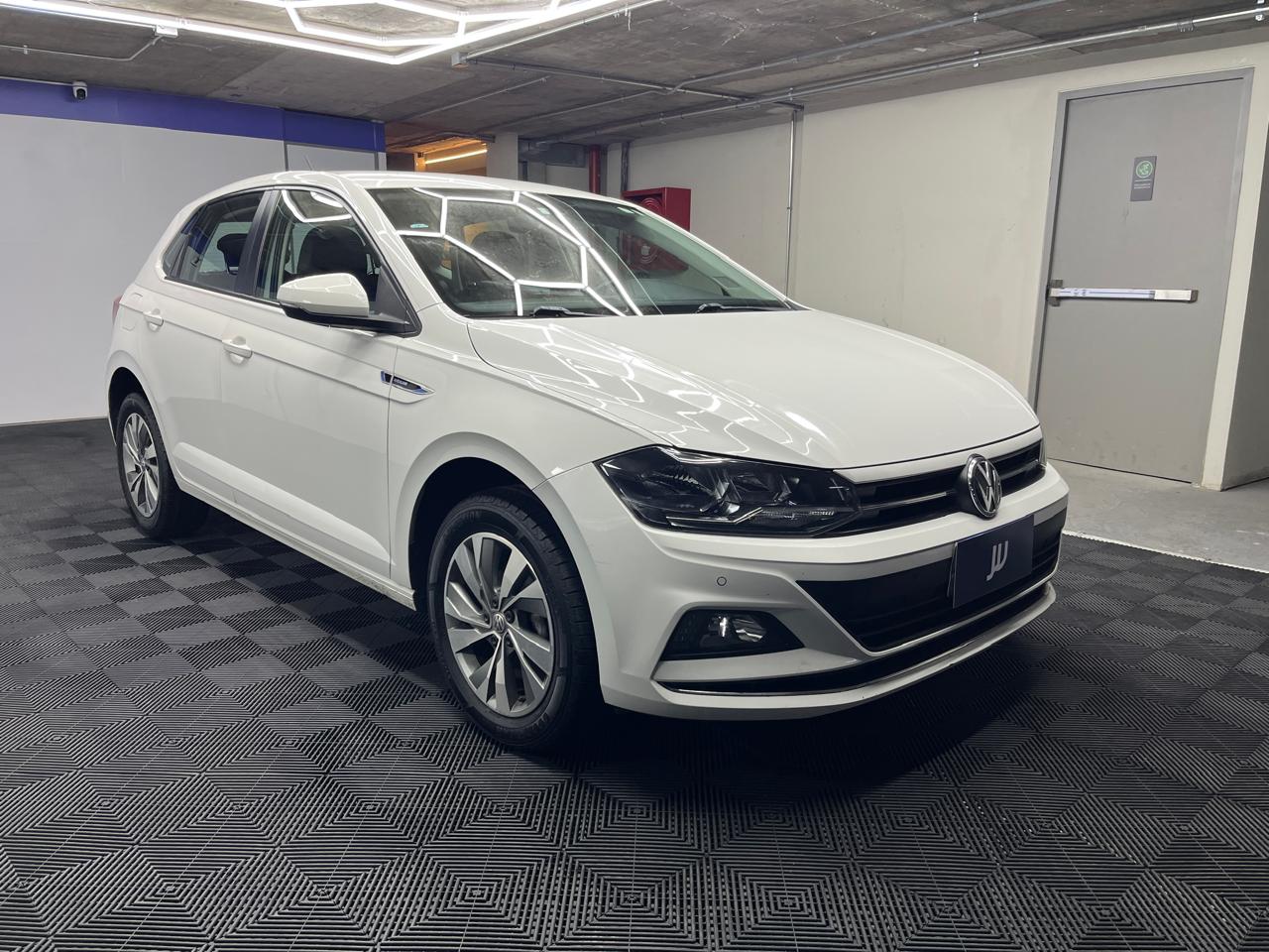 Volkswagen Polo — foto 3 de 15