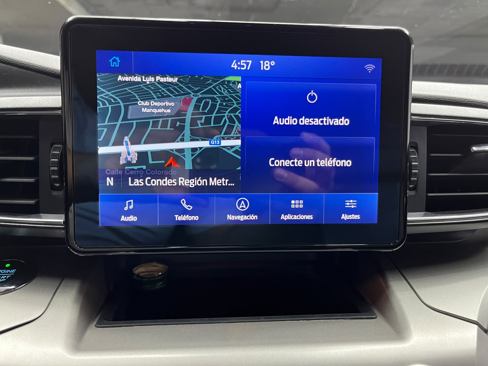 Ford Explorer — foto 8 de 15