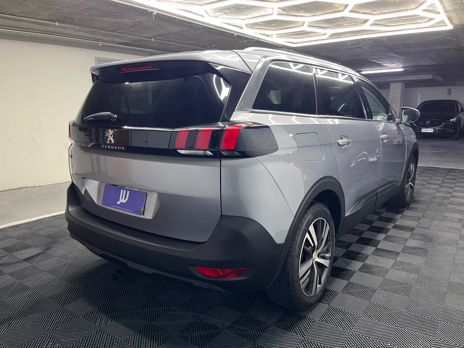 Peugeot 5008 — foto 4 de 16