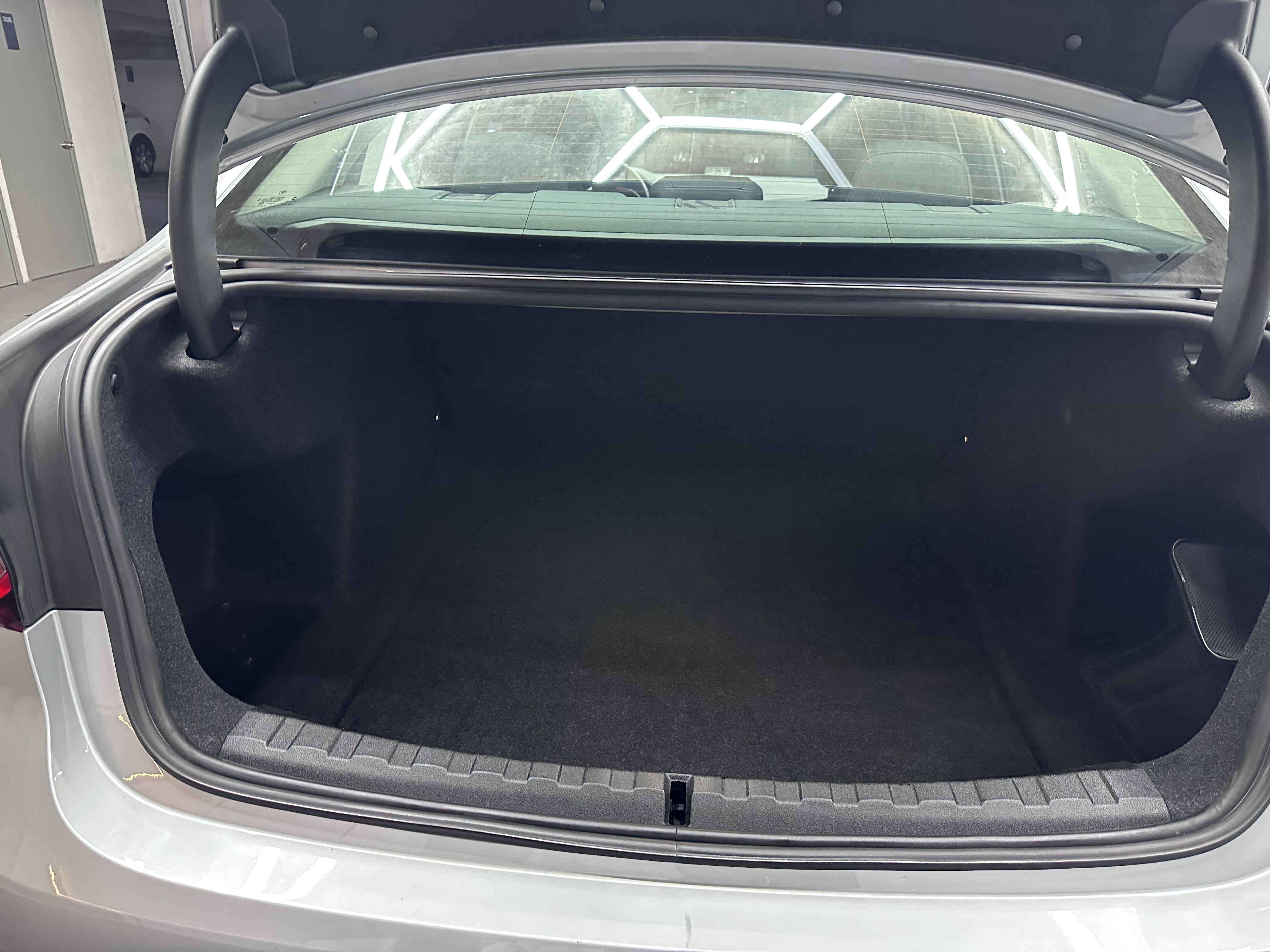BMW 320 — foto 13 de 16