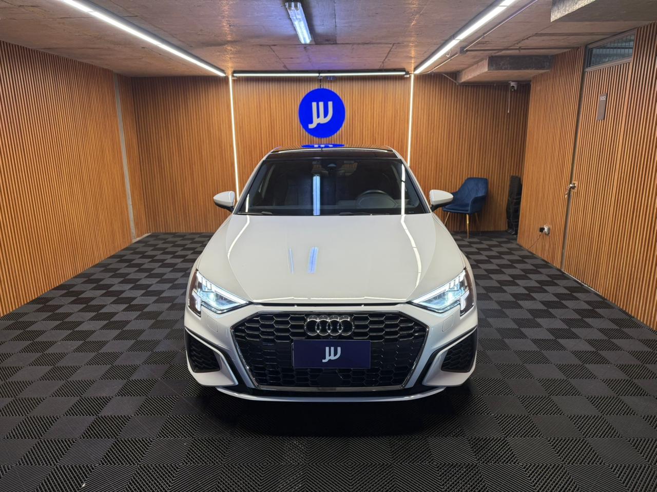 Audi A3 — foto 2 de 13
