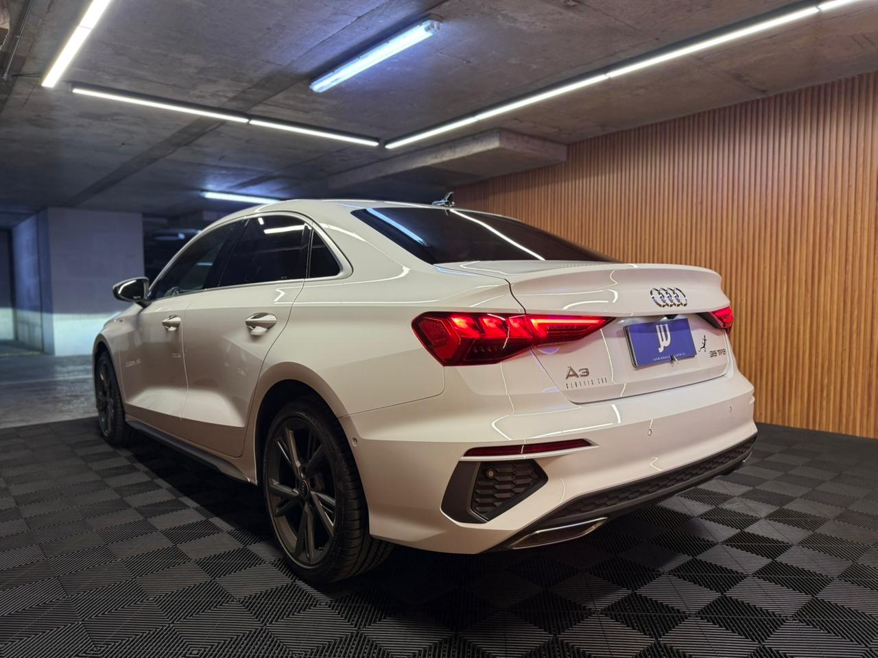 Audi A3 — foto 4 de 13