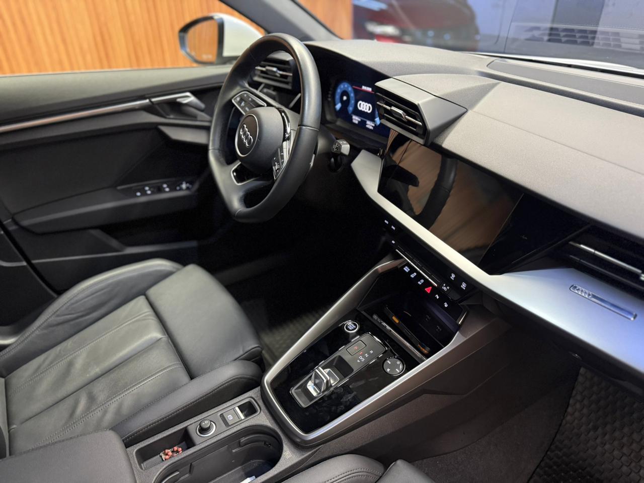 Audi A3 — foto 8 de 13