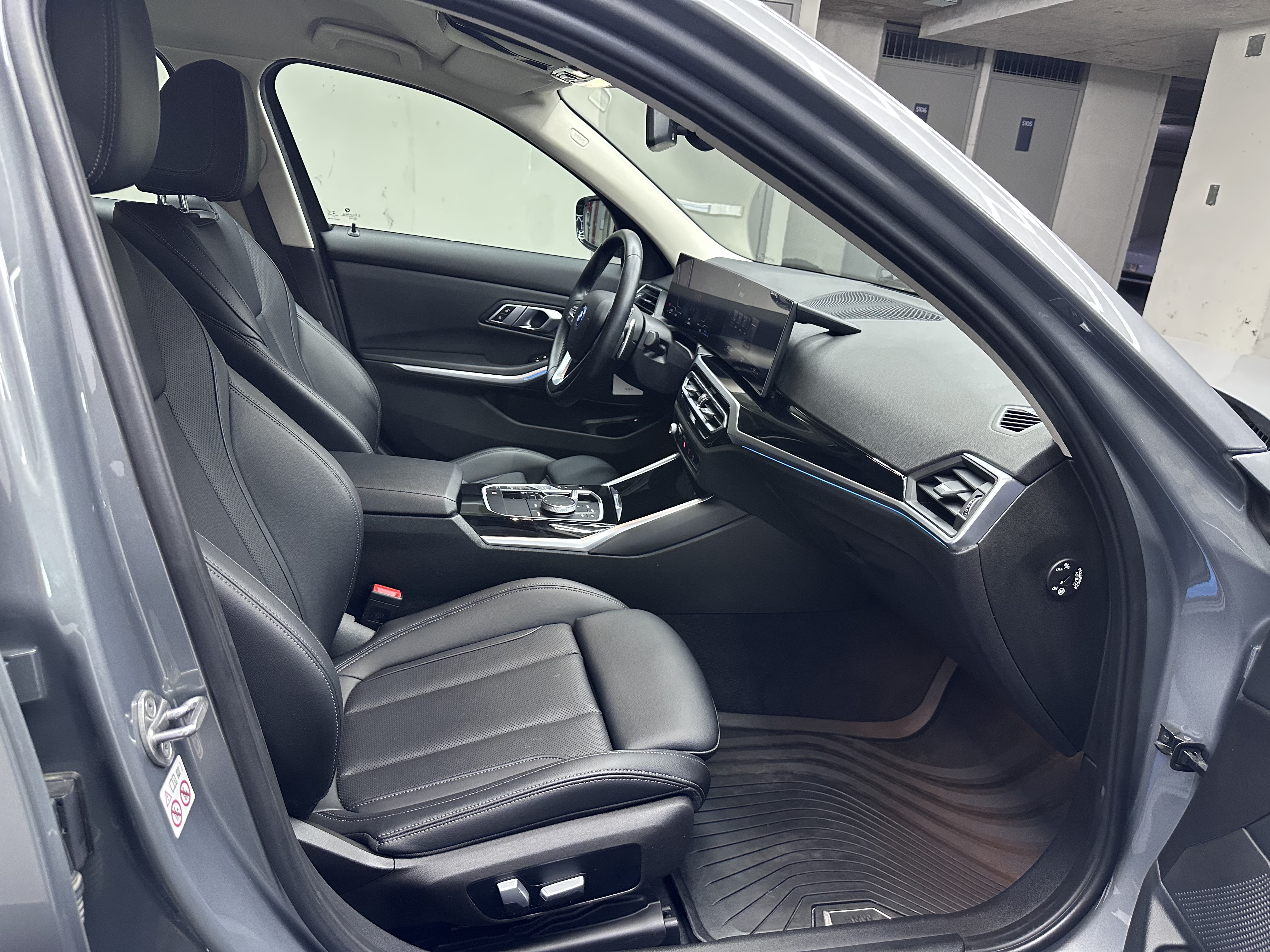 BMW 330 — foto 15 de 17
