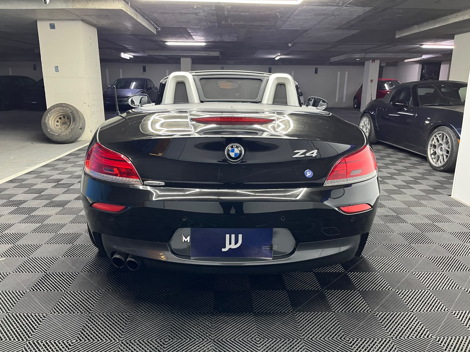BMW Z4 — foto 5 de 11