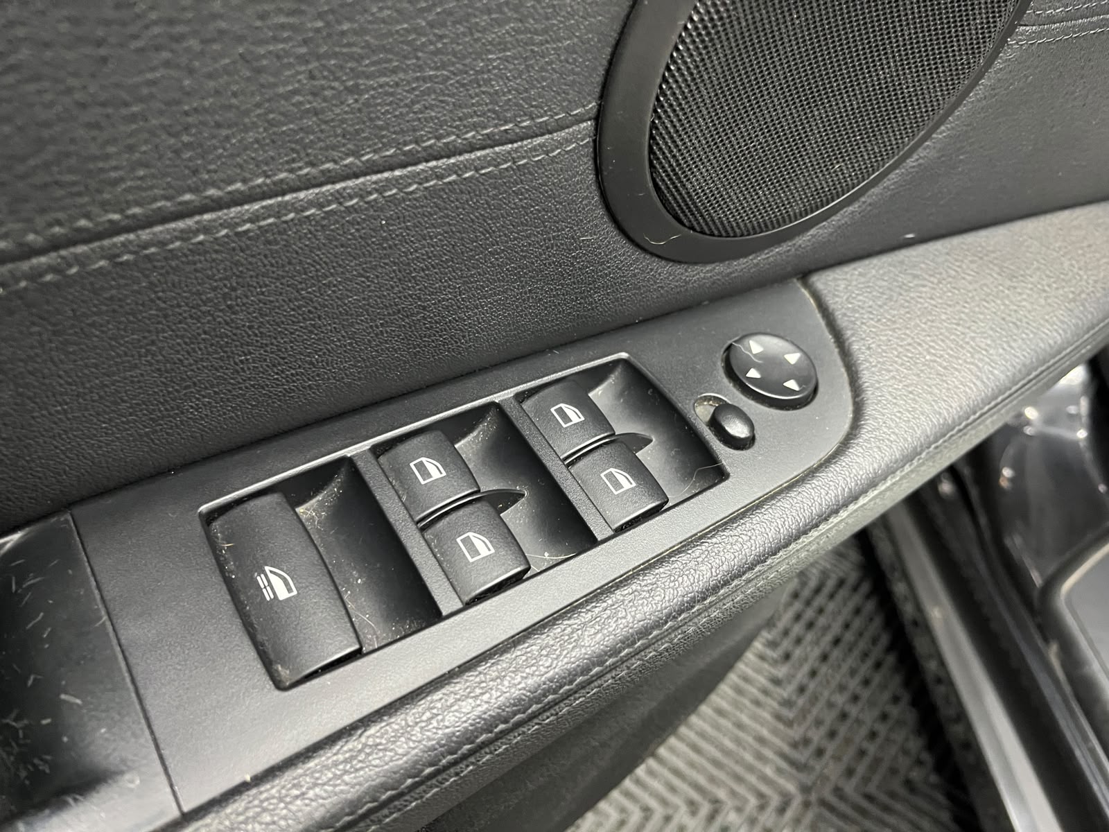 BMW Z4 — foto 10 de 11