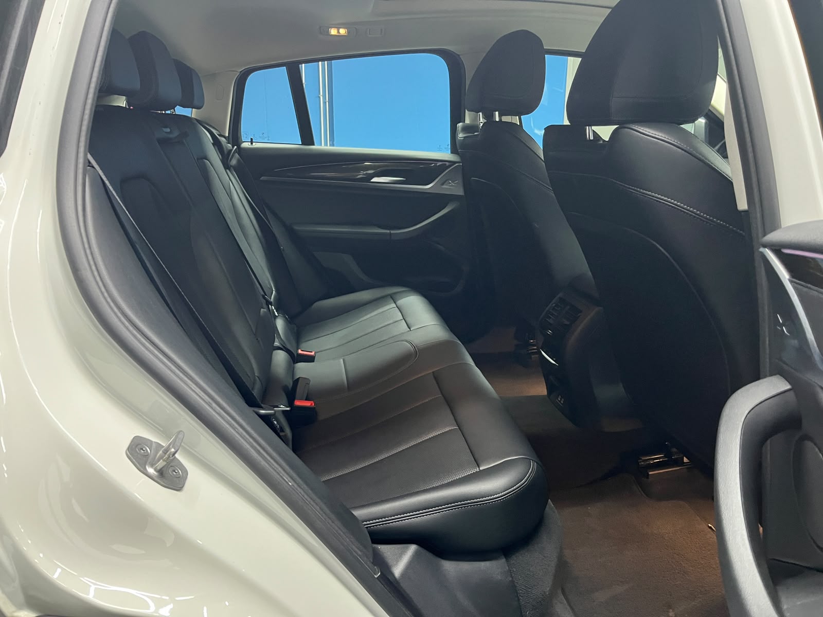 BMW X4 — foto 12 de 14