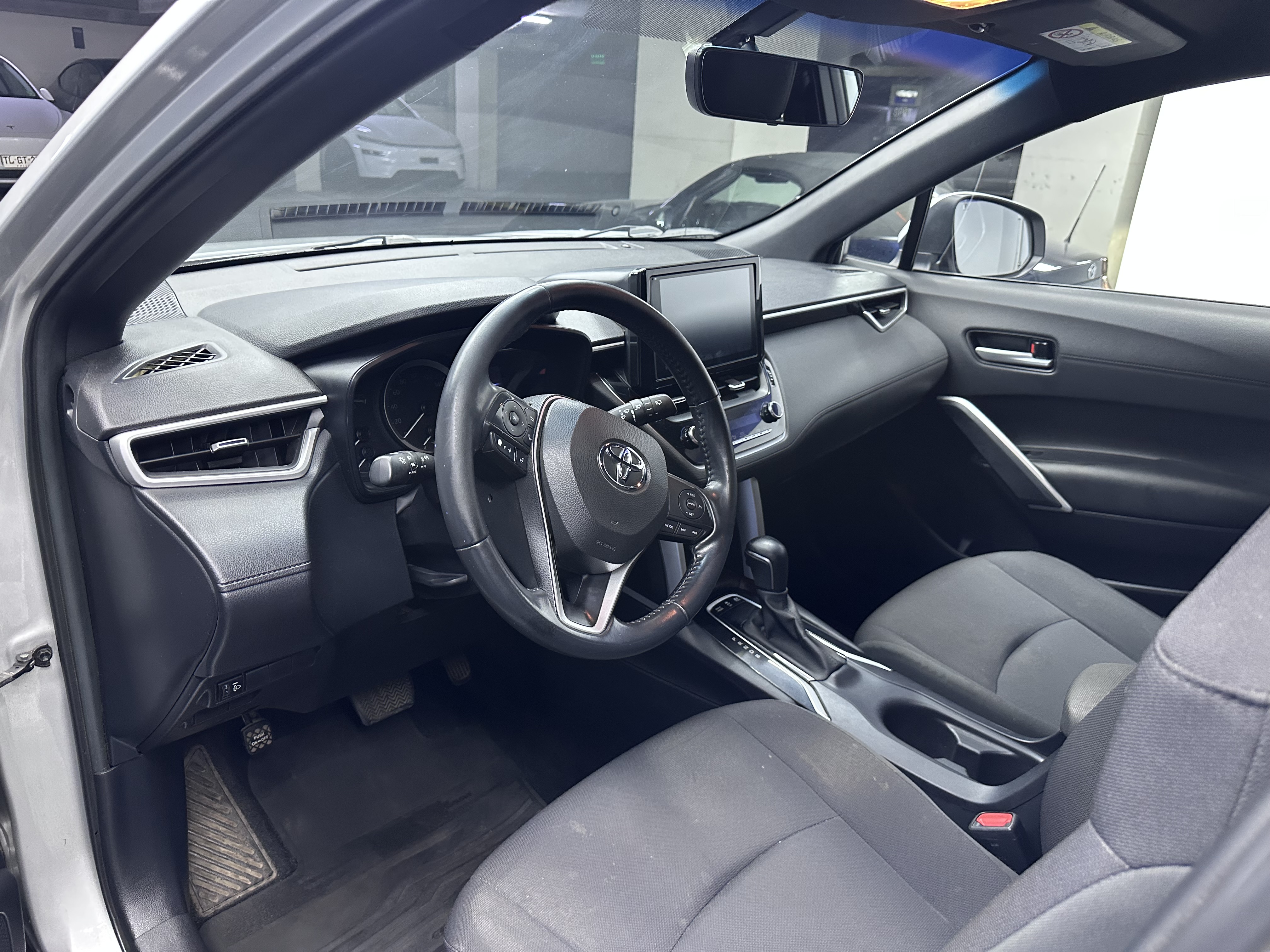 Toyota Corolla Cross — foto 7 de 19