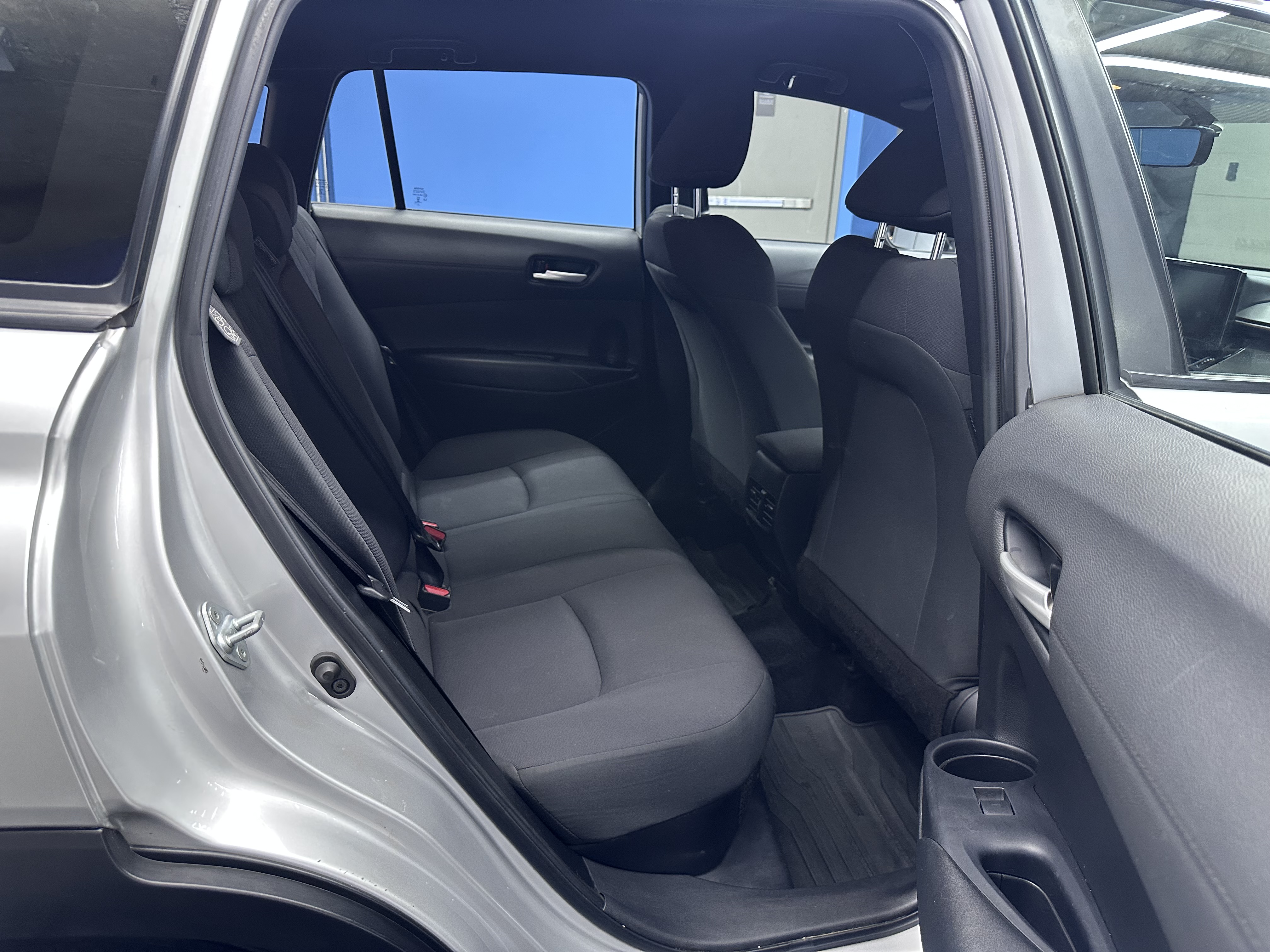 Toyota Corolla Cross — foto 15 de 19