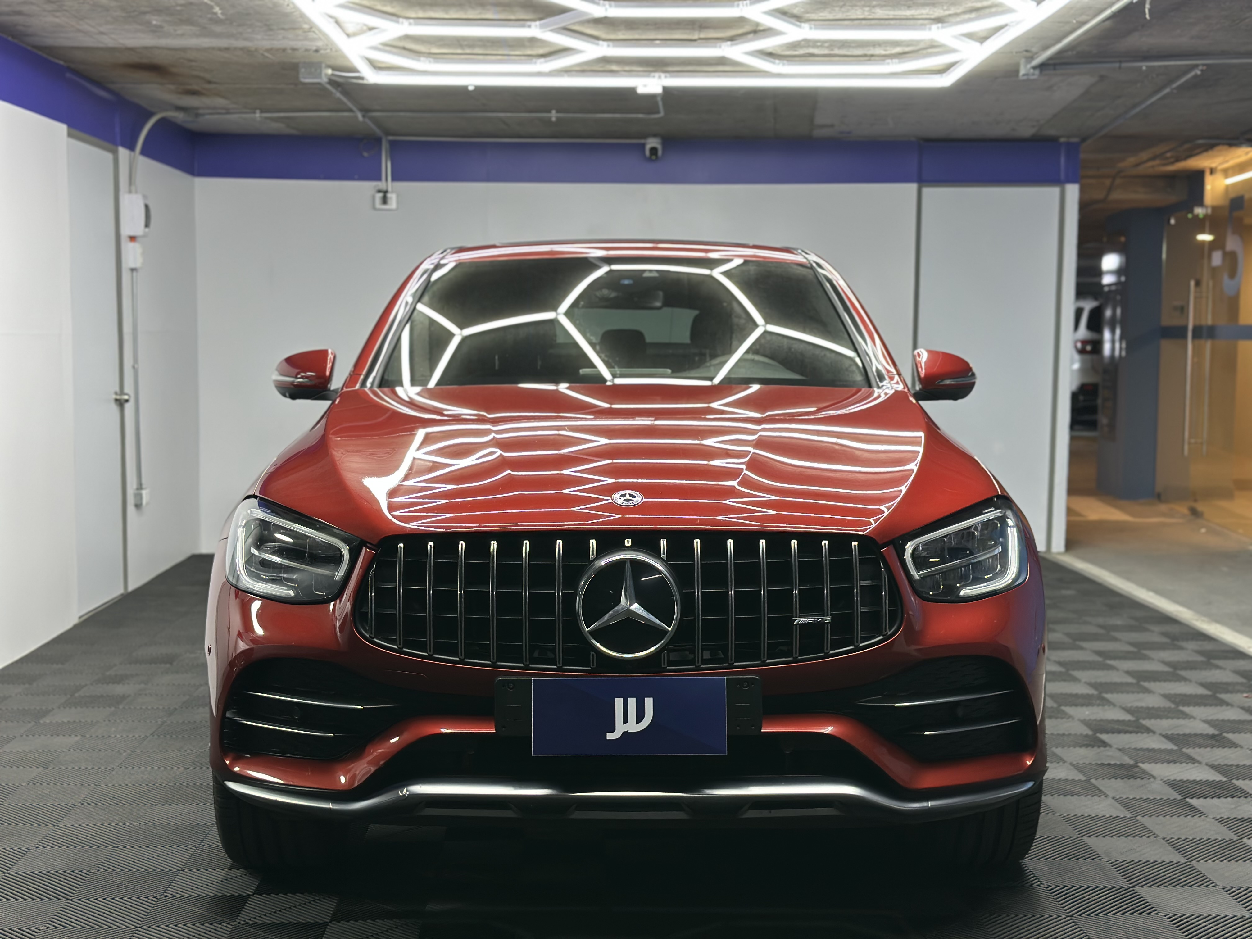Mercedes-Benz Glc43 Amg — foto 2 de 17