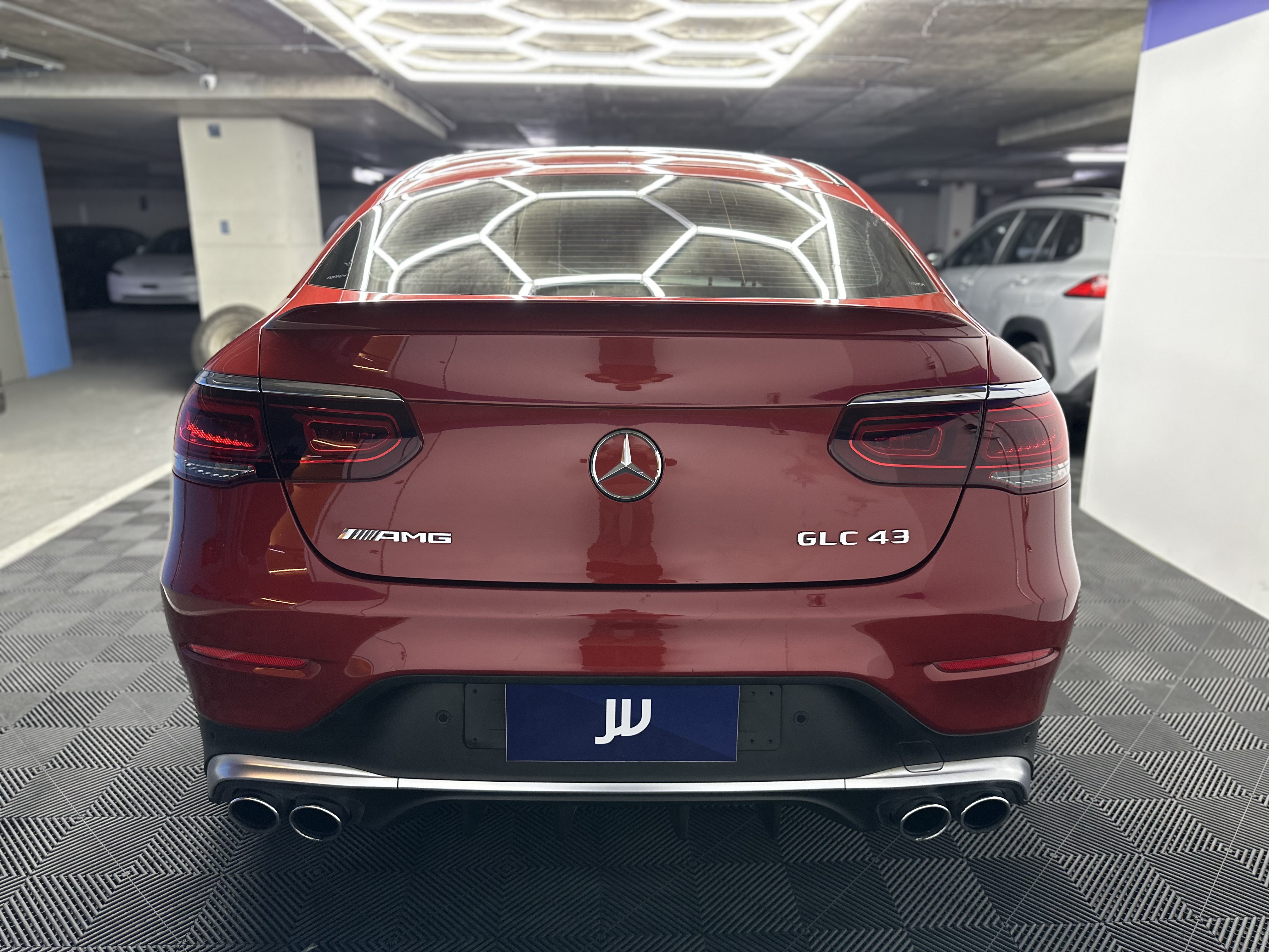 Mercedes-Benz Glc43 Amg — foto 5 de 17