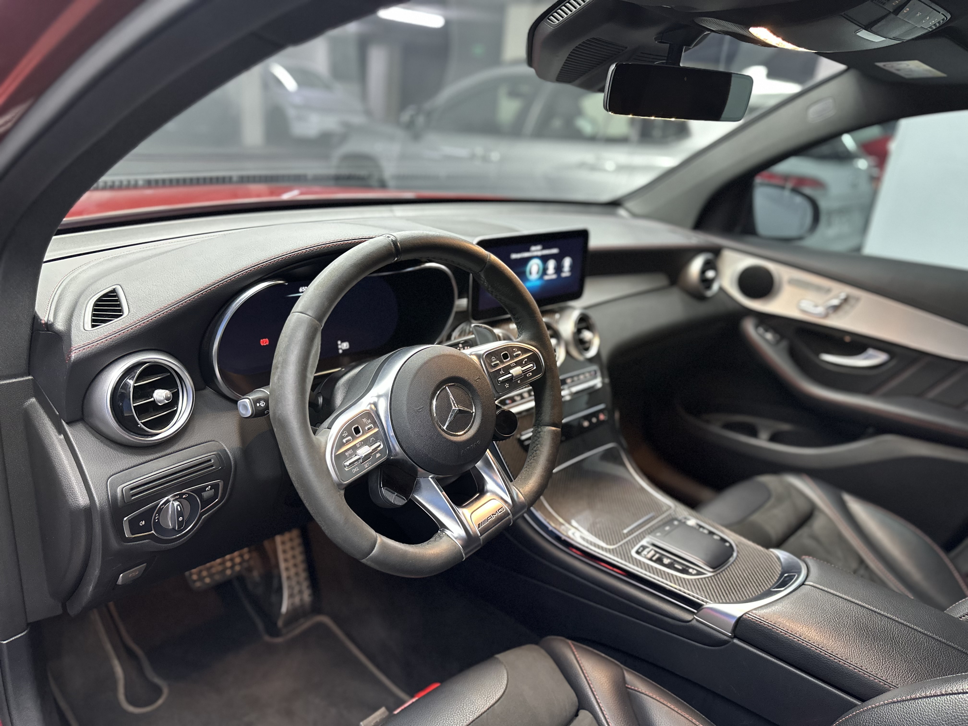 Mercedes-Benz Glc43 Amg — foto 10 de 17