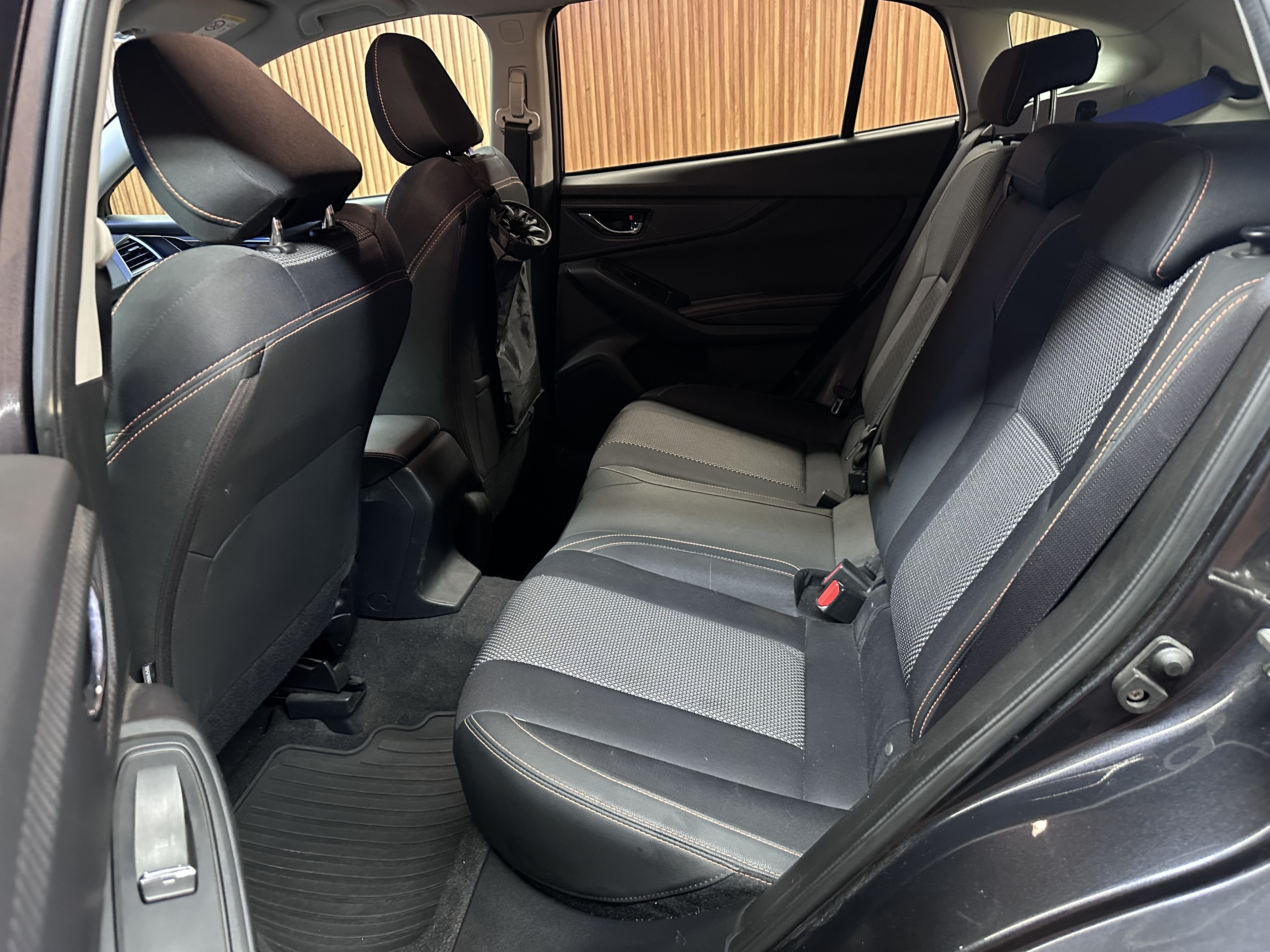 Subaru Xv — foto 10 de 17
