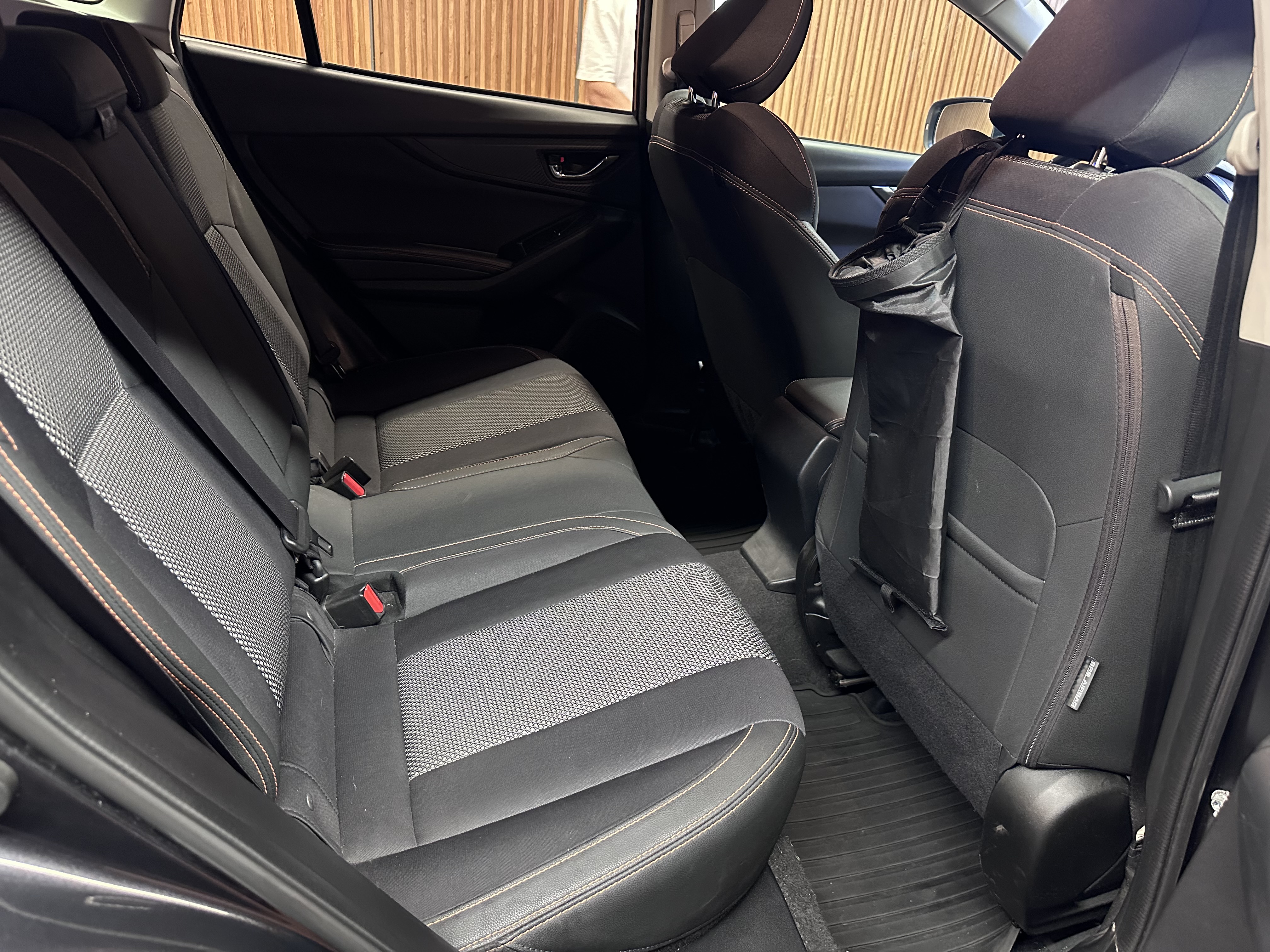 Subaru Xv — foto 12 de 17