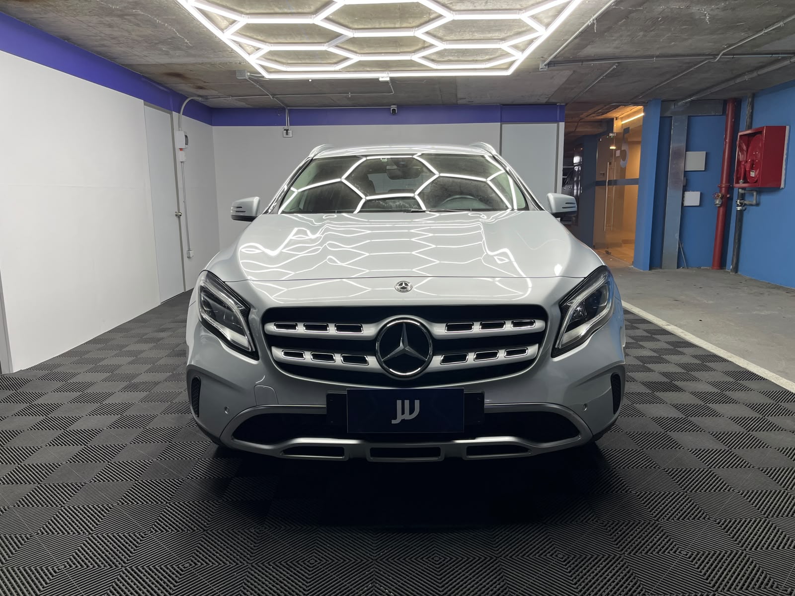 Mercedes-Benz Gla200 — foto 2 de 17