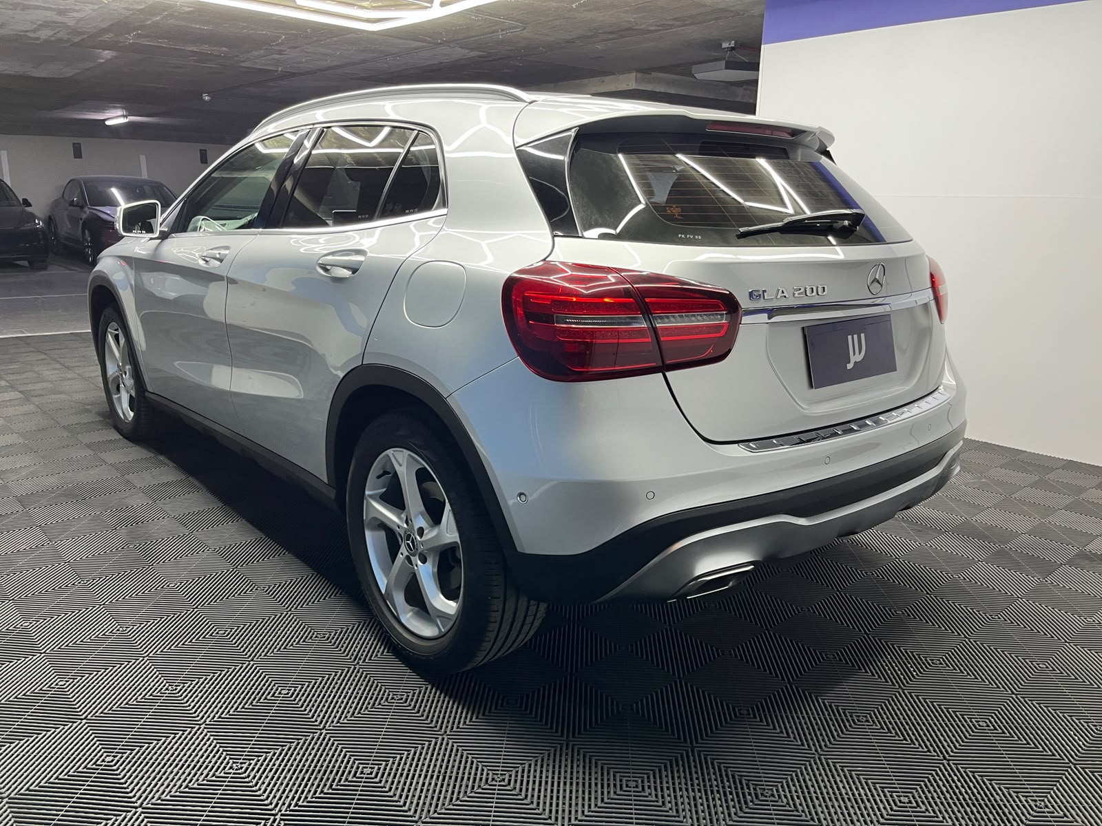 Mercedes-Benz Gla200 — foto 6 de 17