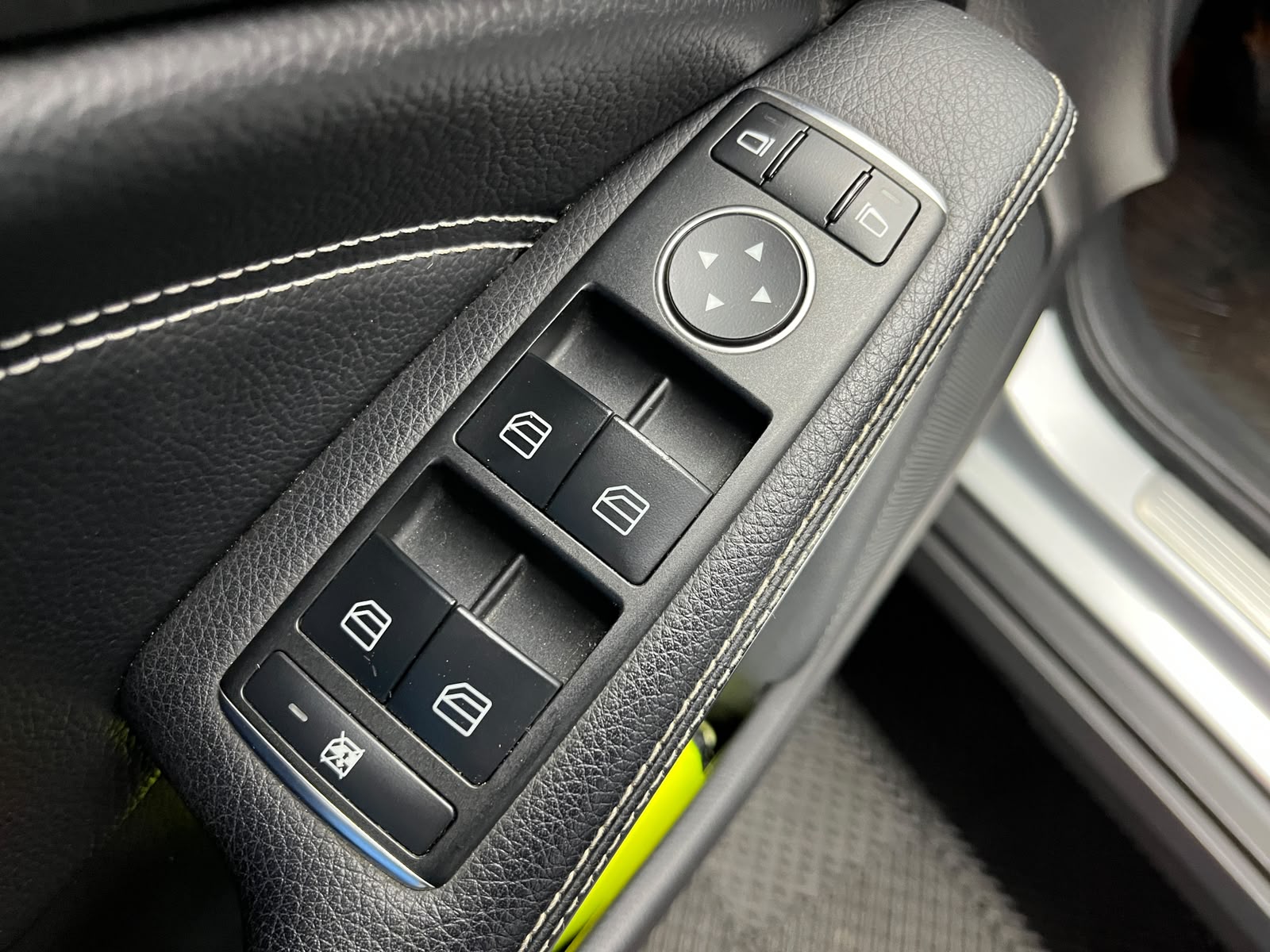 Mercedes-Benz Gla200 — foto 14 de 17