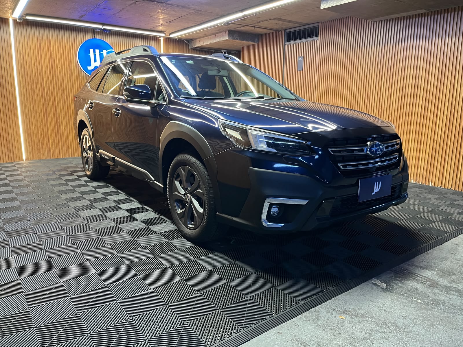 Subaru Outback — foto 3 de 15