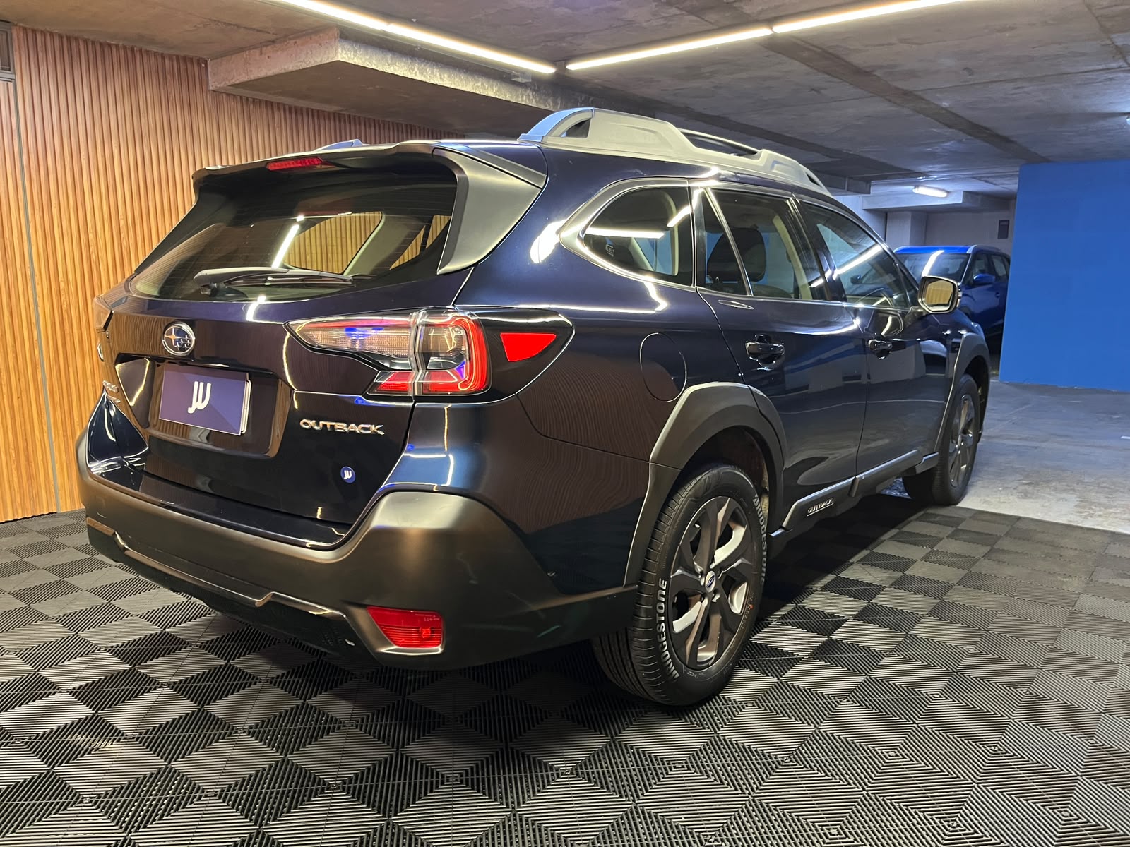 Subaru Outback — foto 6 de 15