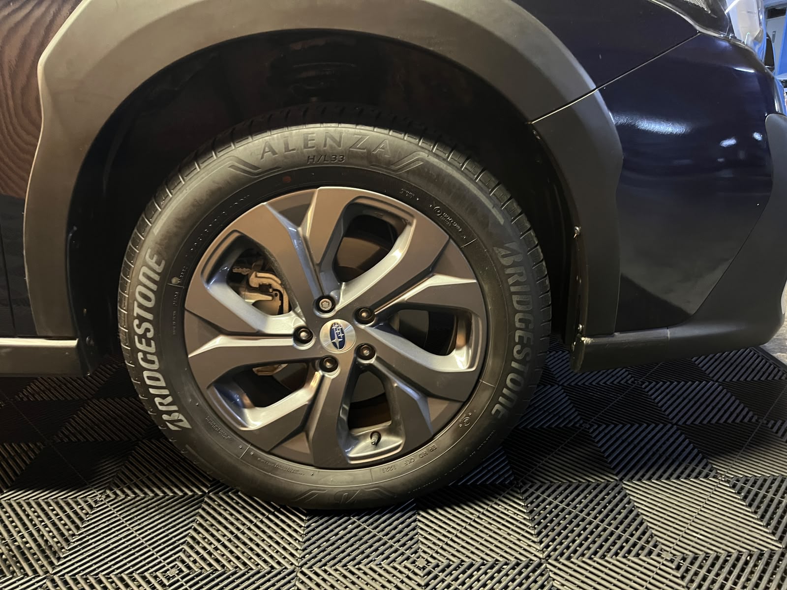 Subaru Outback — foto 7 de 15