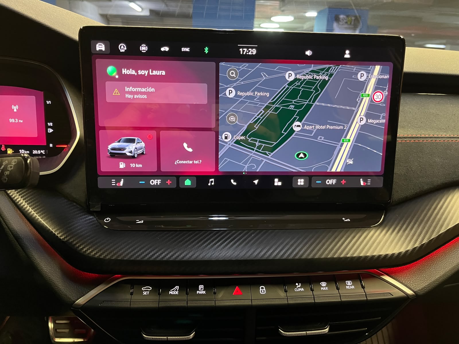 Škoda Octavia — foto 10 de 16