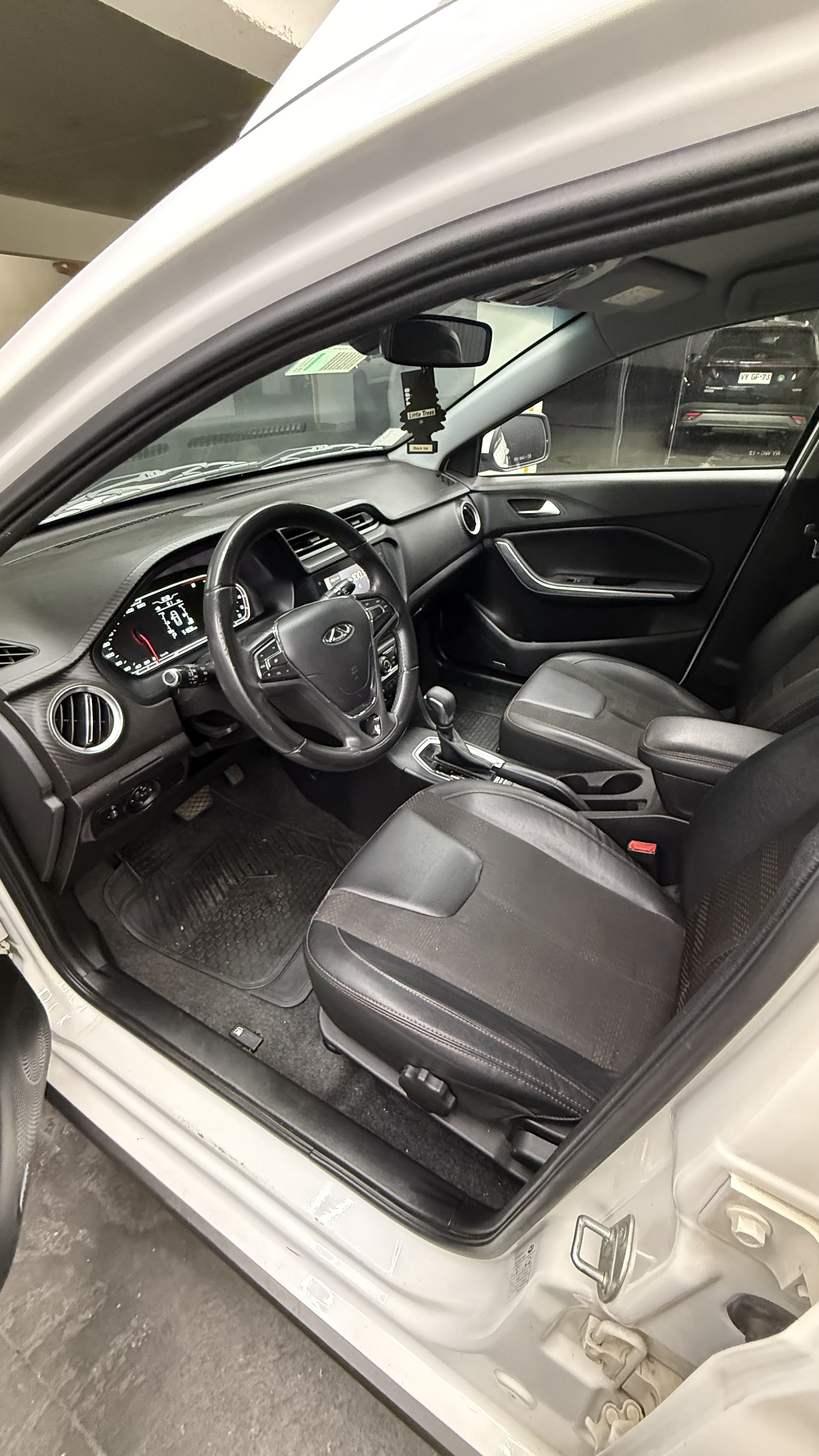 Chery Tiggo 2 2022 — foto 8