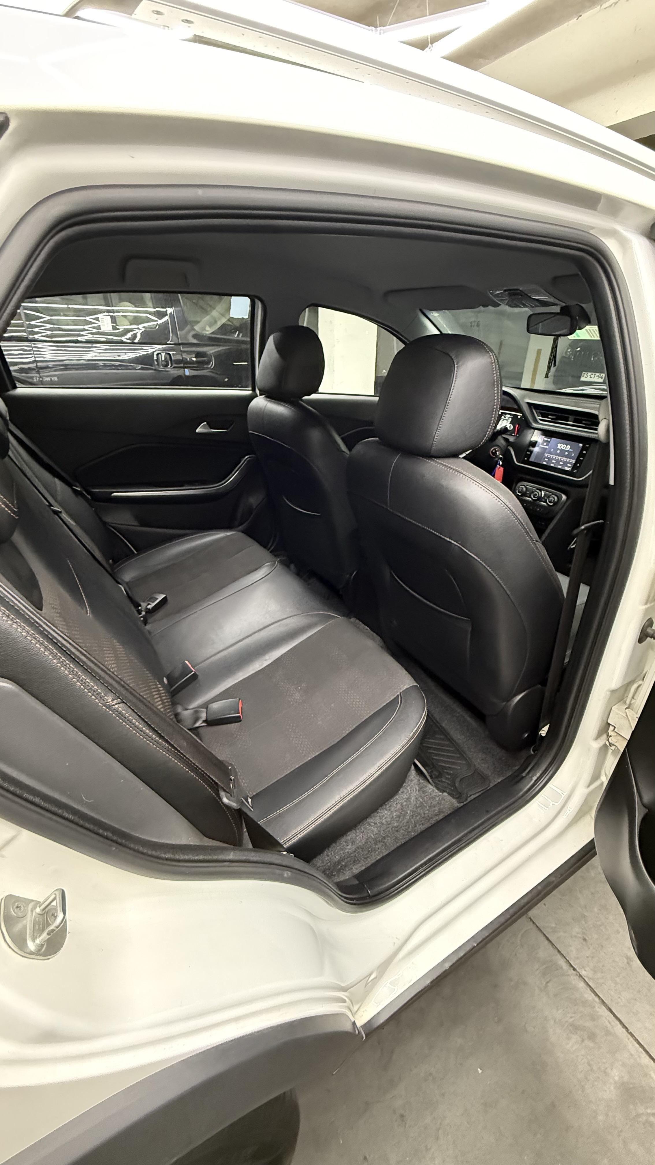 Chery Tiggo 2 2022 — foto 11