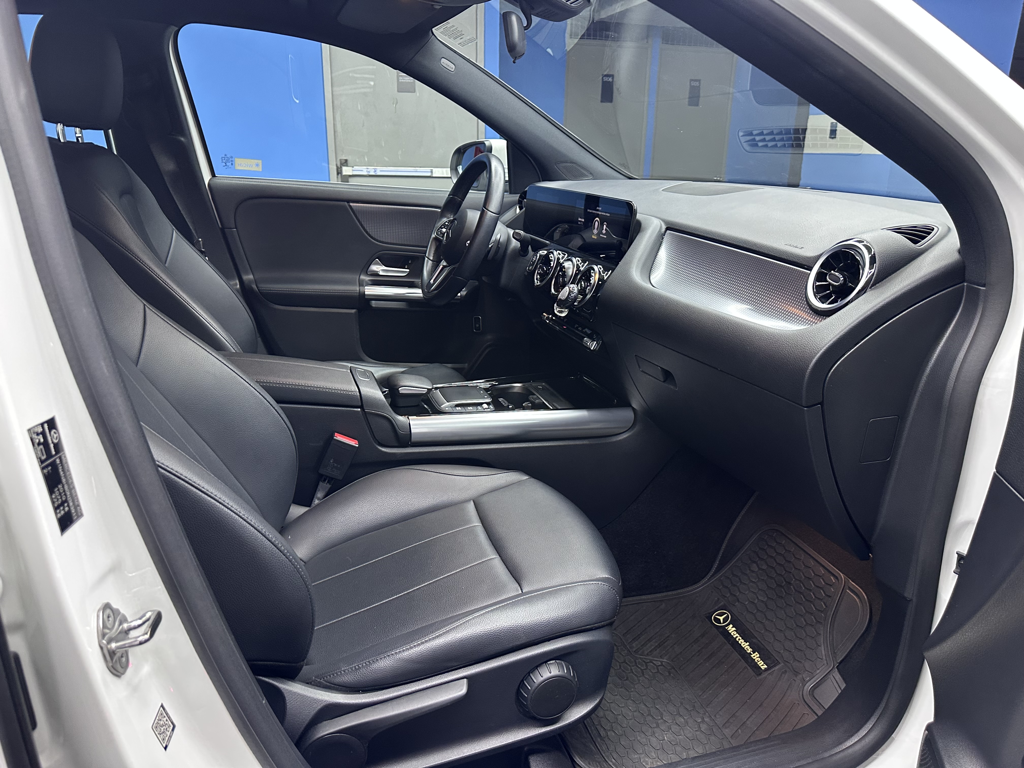 Mercedes-Benz Gla200 — foto 16 de 19