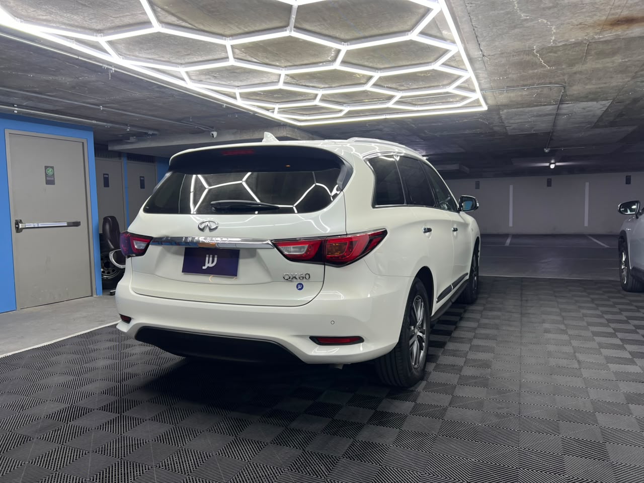 Infiniti Qx60 — foto 4 de 17
