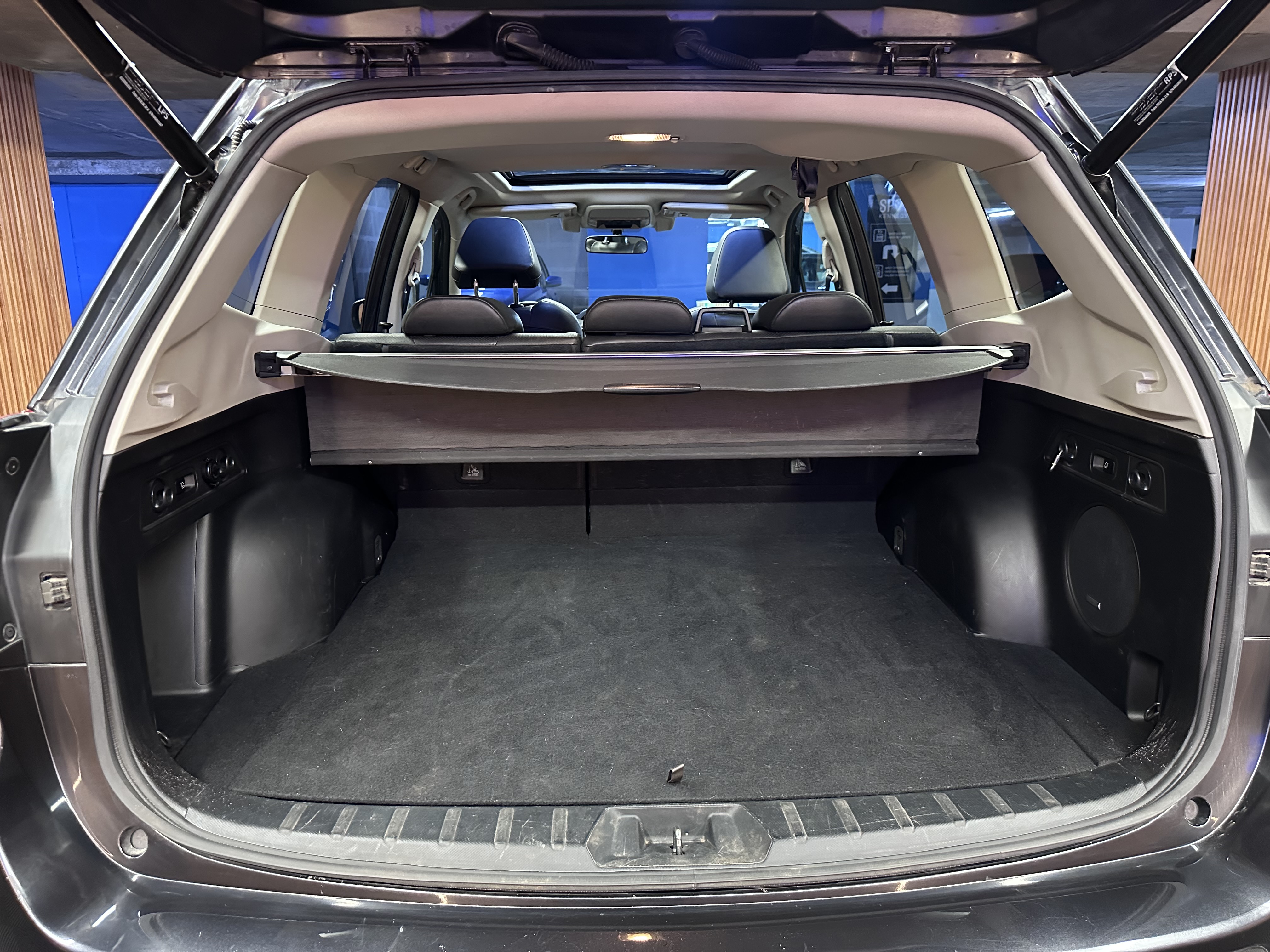 Subaru Forester — foto 13 de 17
