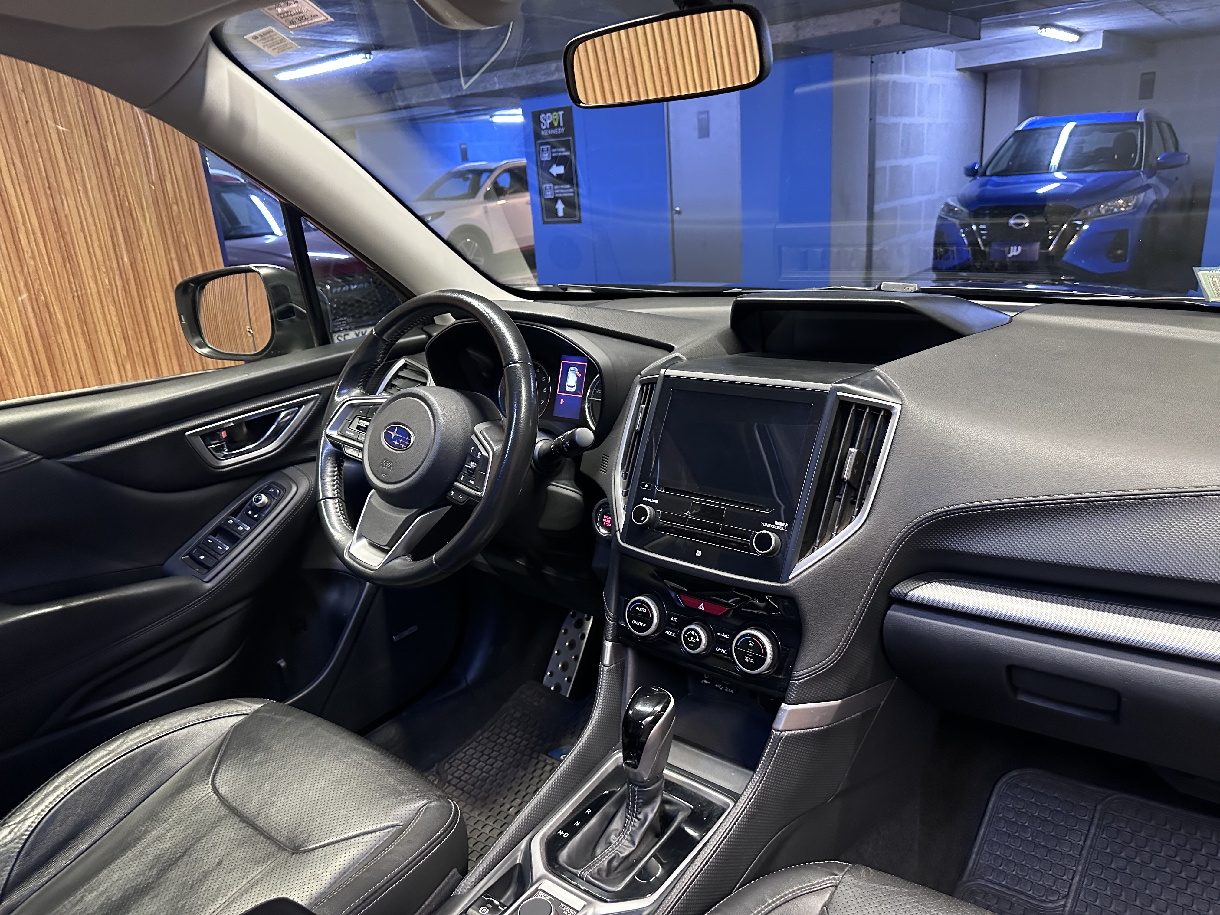 Subaru Forester — foto 17 de 17